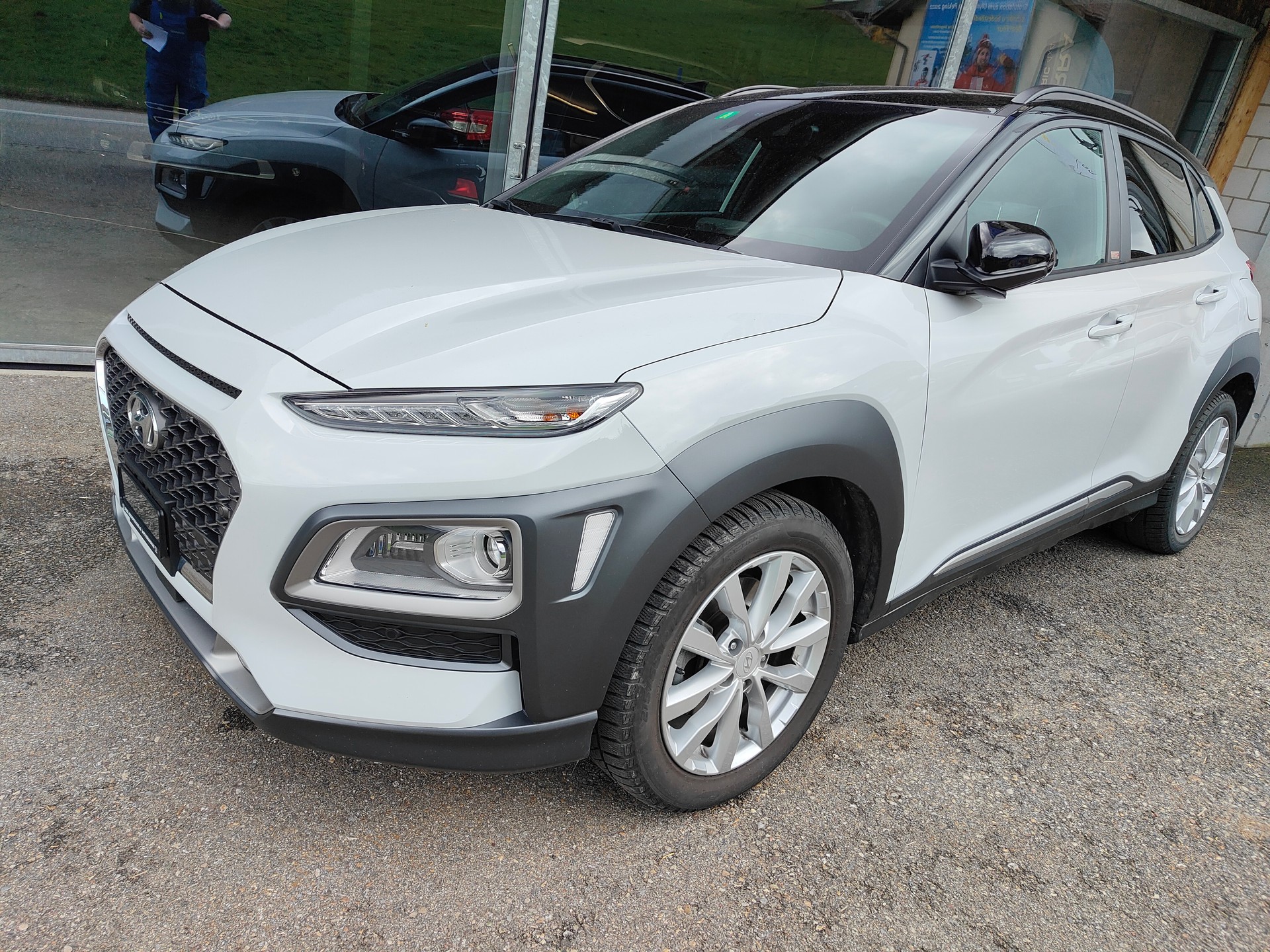 HYUNDAI Kona 1.6 CRDI Vertex 4WD DCT-showroom-element-2