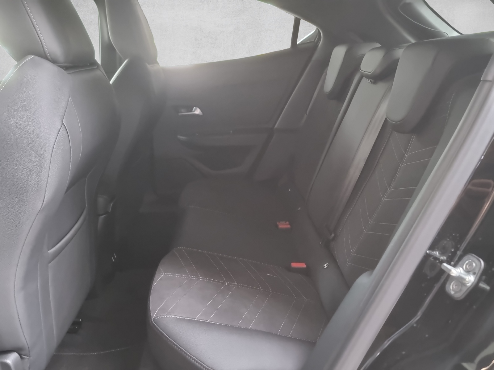 OPEL Mokka e GS-image-11