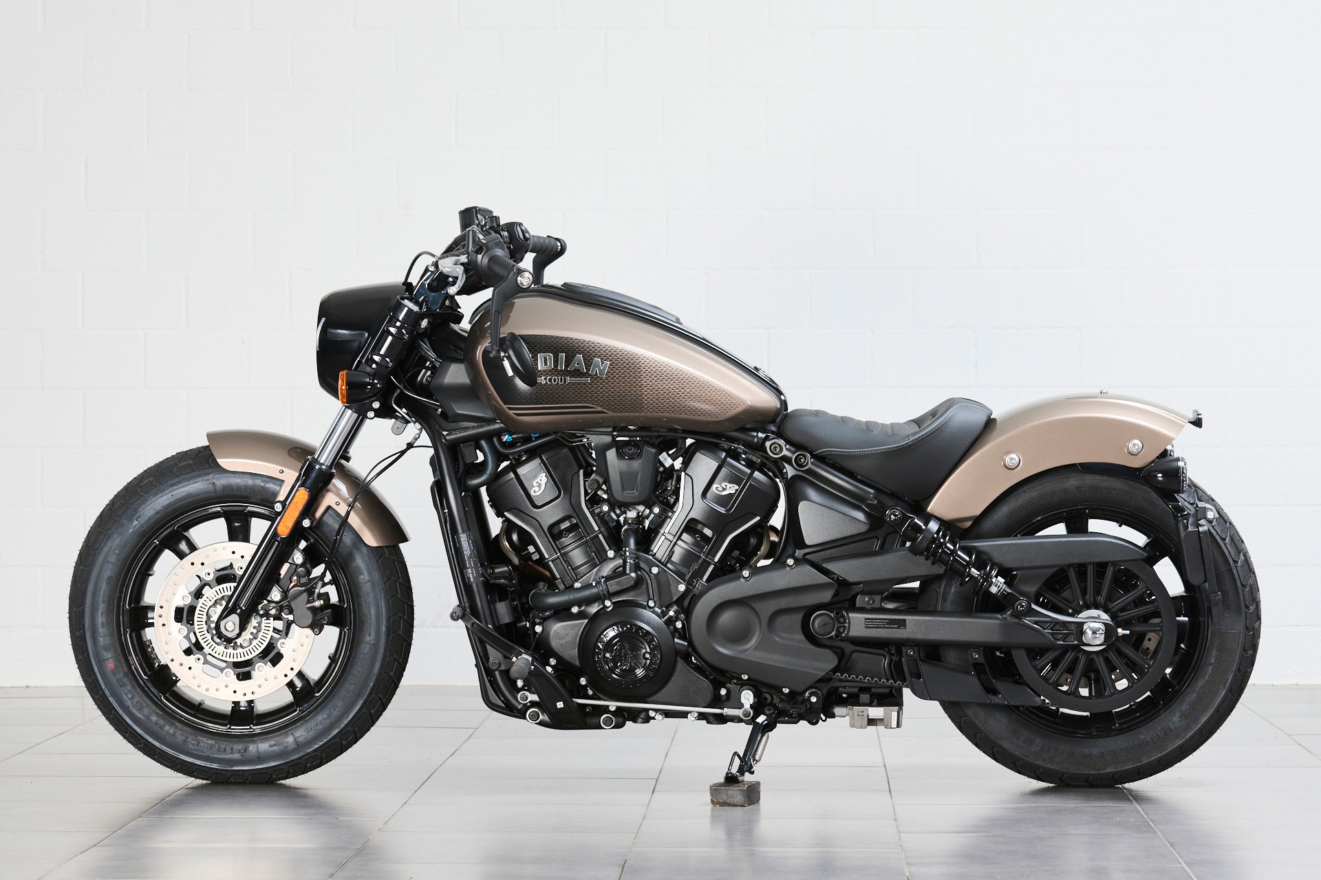 INDIAN Scout Bobber 1250ccm-image-2