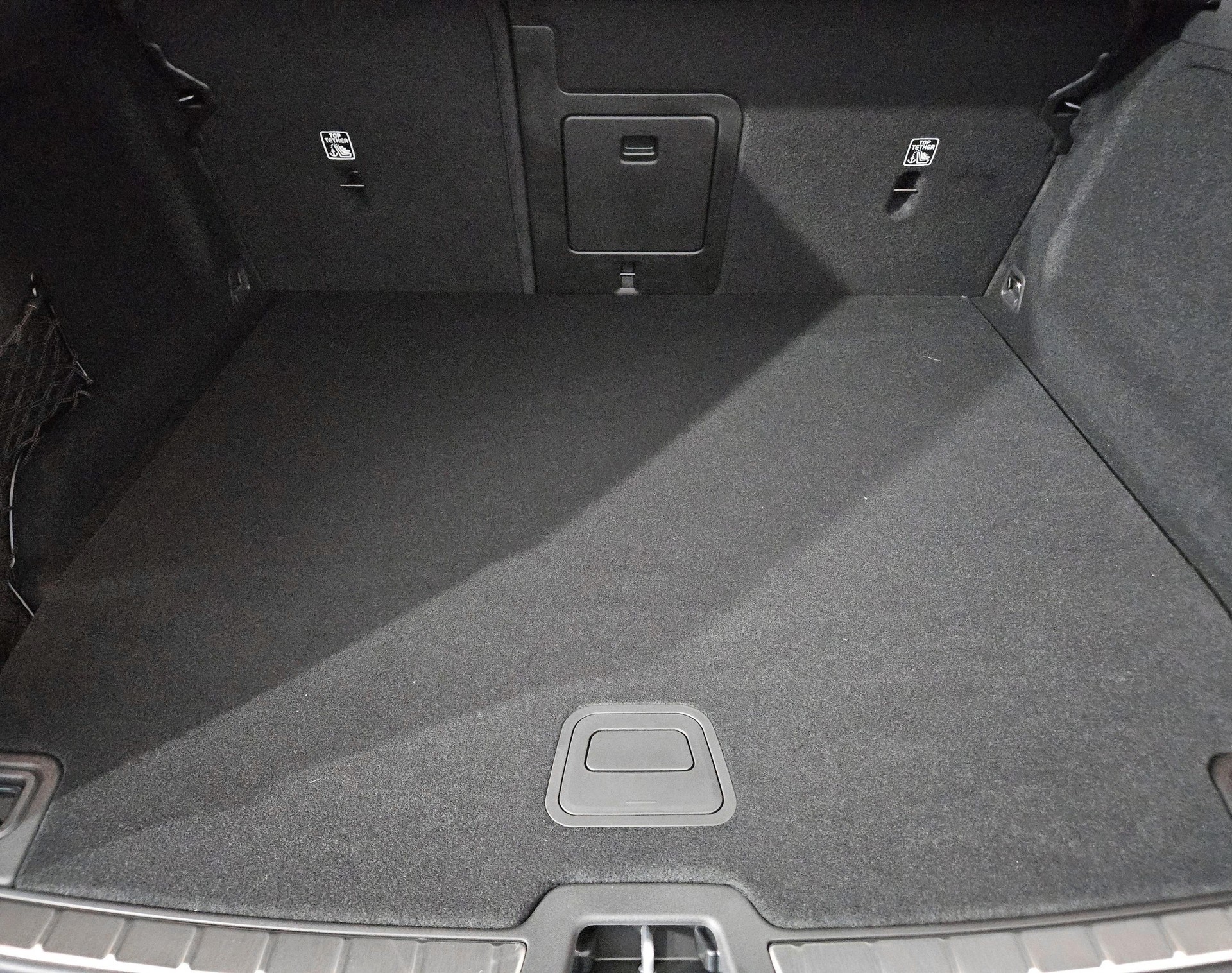 VOLVO XC60 2.0 T8 TE Black Edition e-image-10