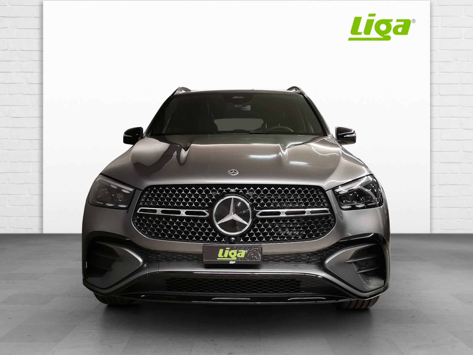 MERCEDES-BENZ GLE 300 d AMG Line 4Matic-showroom-element-2