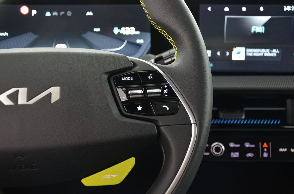 KIA EV6 77.4 kWh AWD GT 4x4 (584PS)-image-22