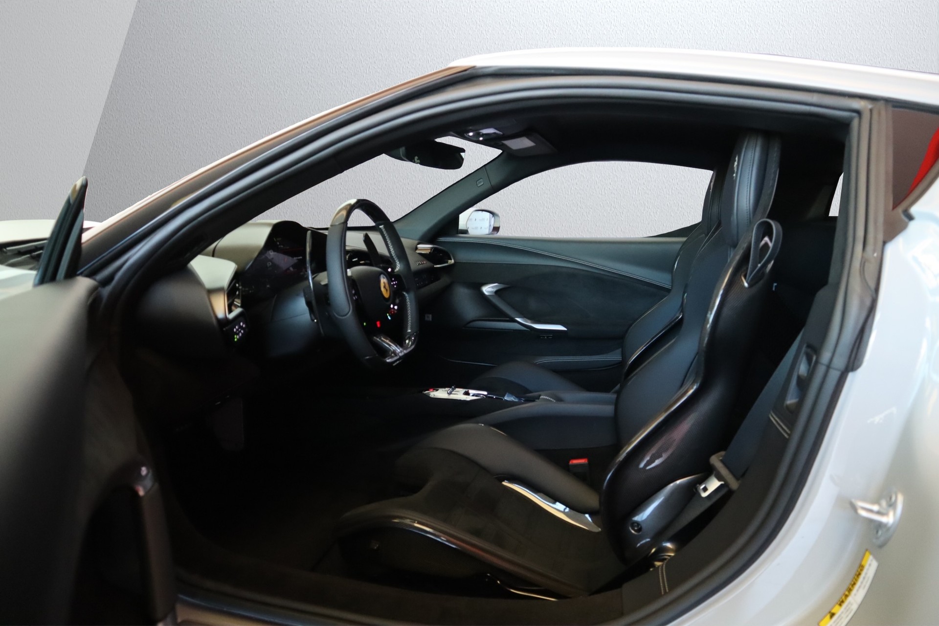 FERRARI 296 GTB-showroom-element-3