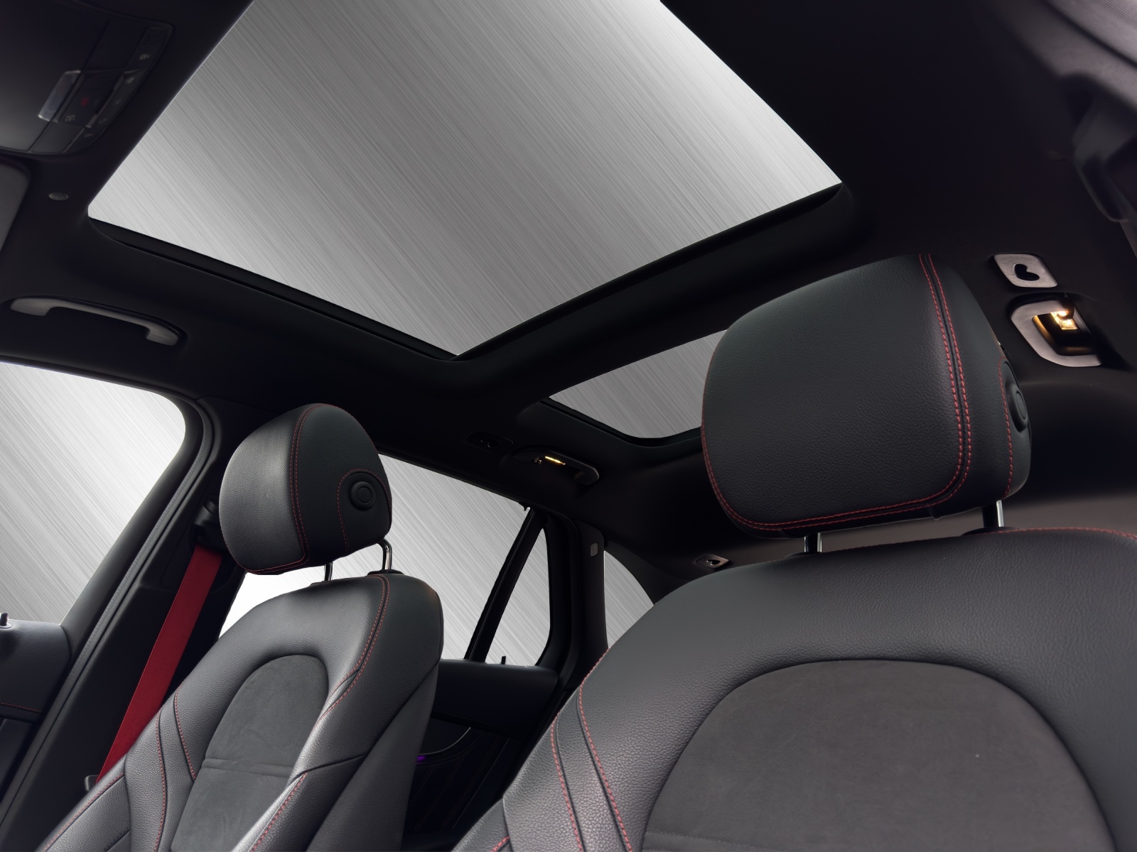 MERCEDES-BENZ GLC 43 AMG 4m-image-12