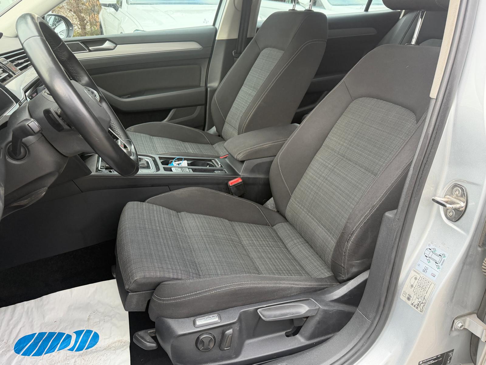 VW Passat 2.0 TDI BMT Business 4Motion DSG-image-9