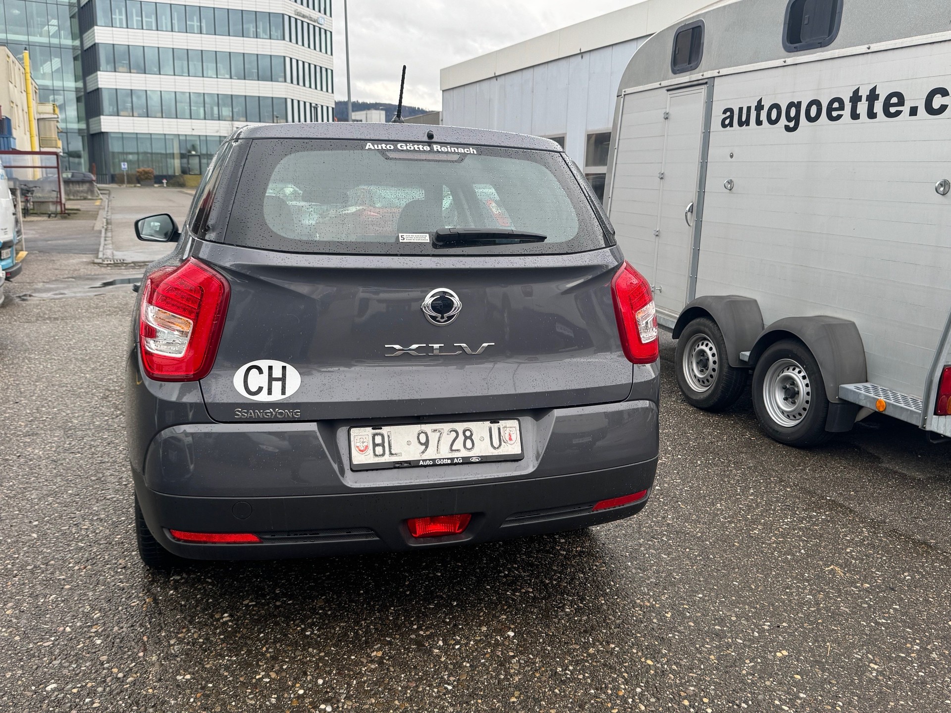 KGM-SsangYong XLV 1.6 eXDi Quartz 2WD Automatic-showroom-element-2