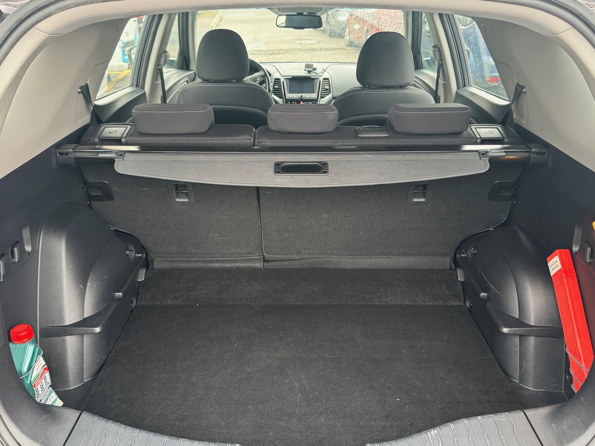 KGM-SsangYong XLV 1.6 eXDi Quartz 2WD Automatic-image-8