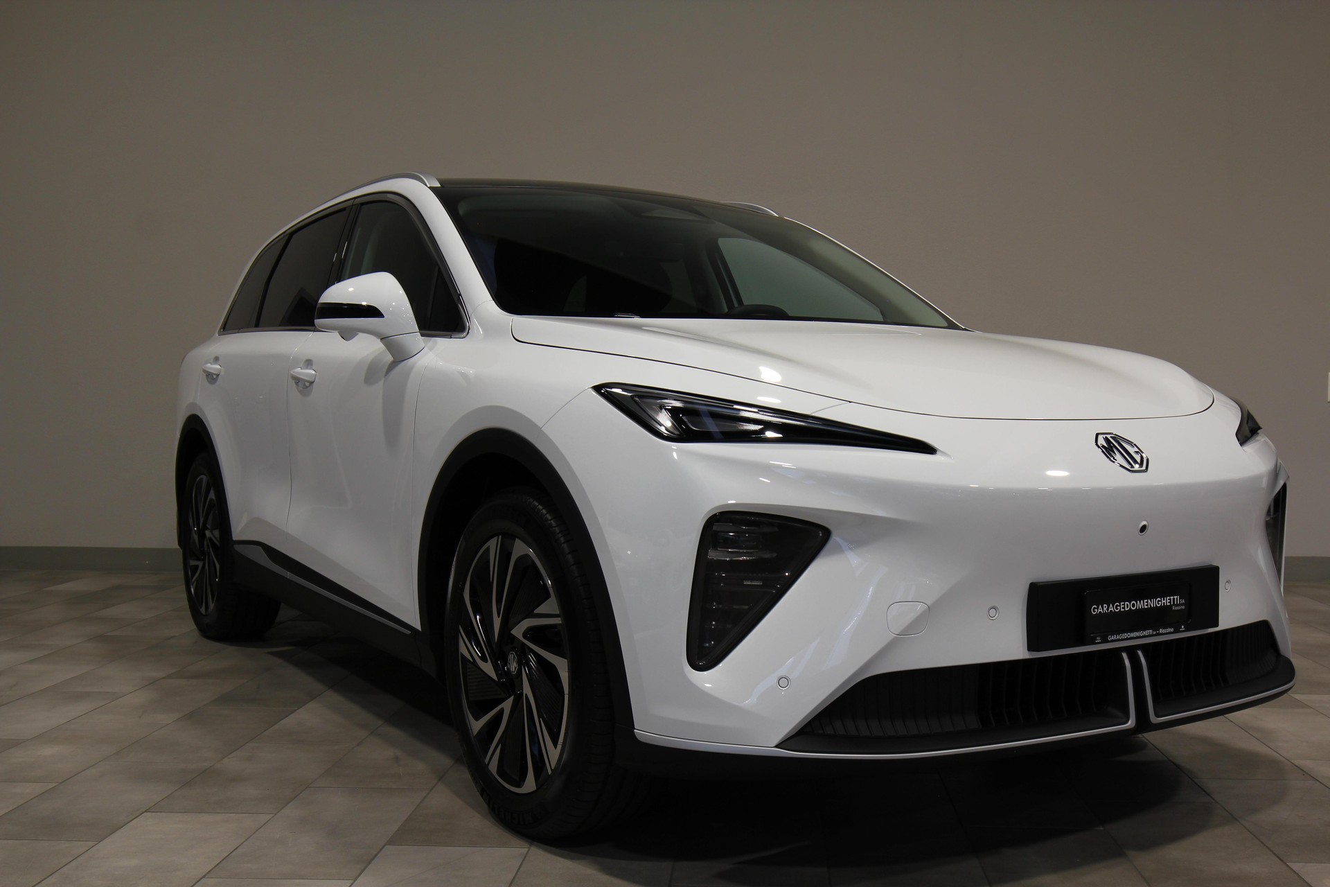 MG S6 EV 77 kWh Luxury 4WD