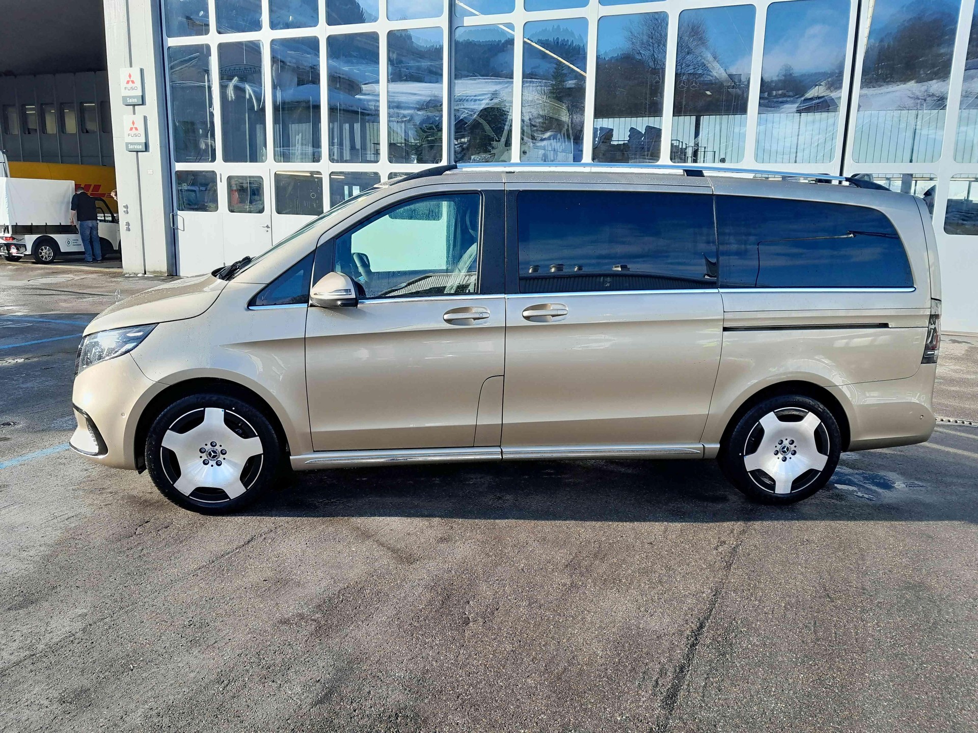 MERCEDES-BENZ V 300d Exclusive L 4x4-showroom-element-1