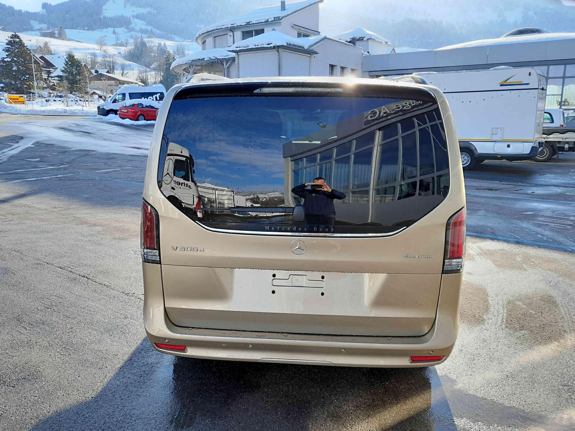 MERCEDES-BENZ V 300d Exclusive L 4x4-showroom-element-3
