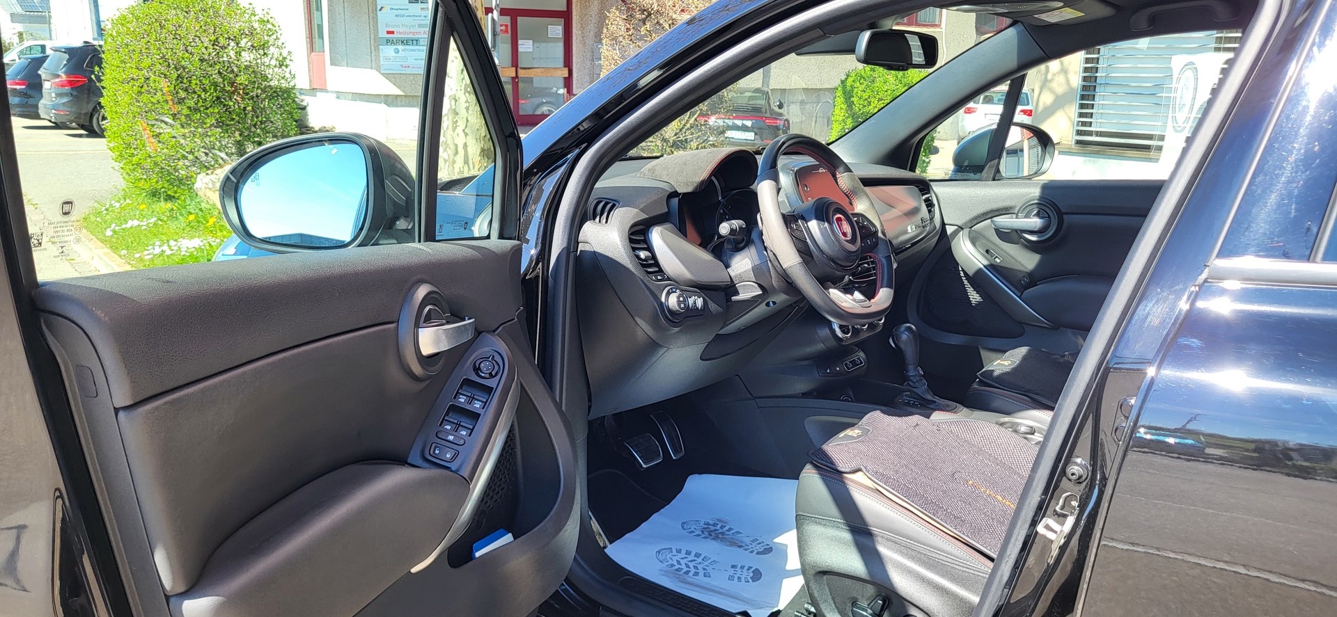 FIAT 500X 1.3 GSE Sport-image-11