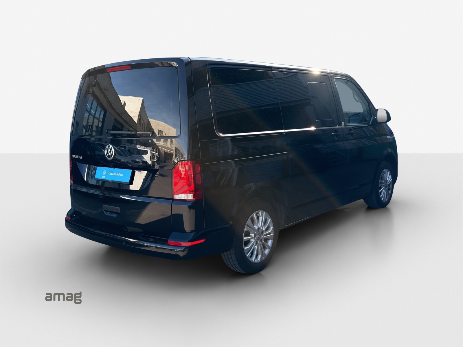 VW T6.1 Multivan 2.0 TDI Family DSG-image-4