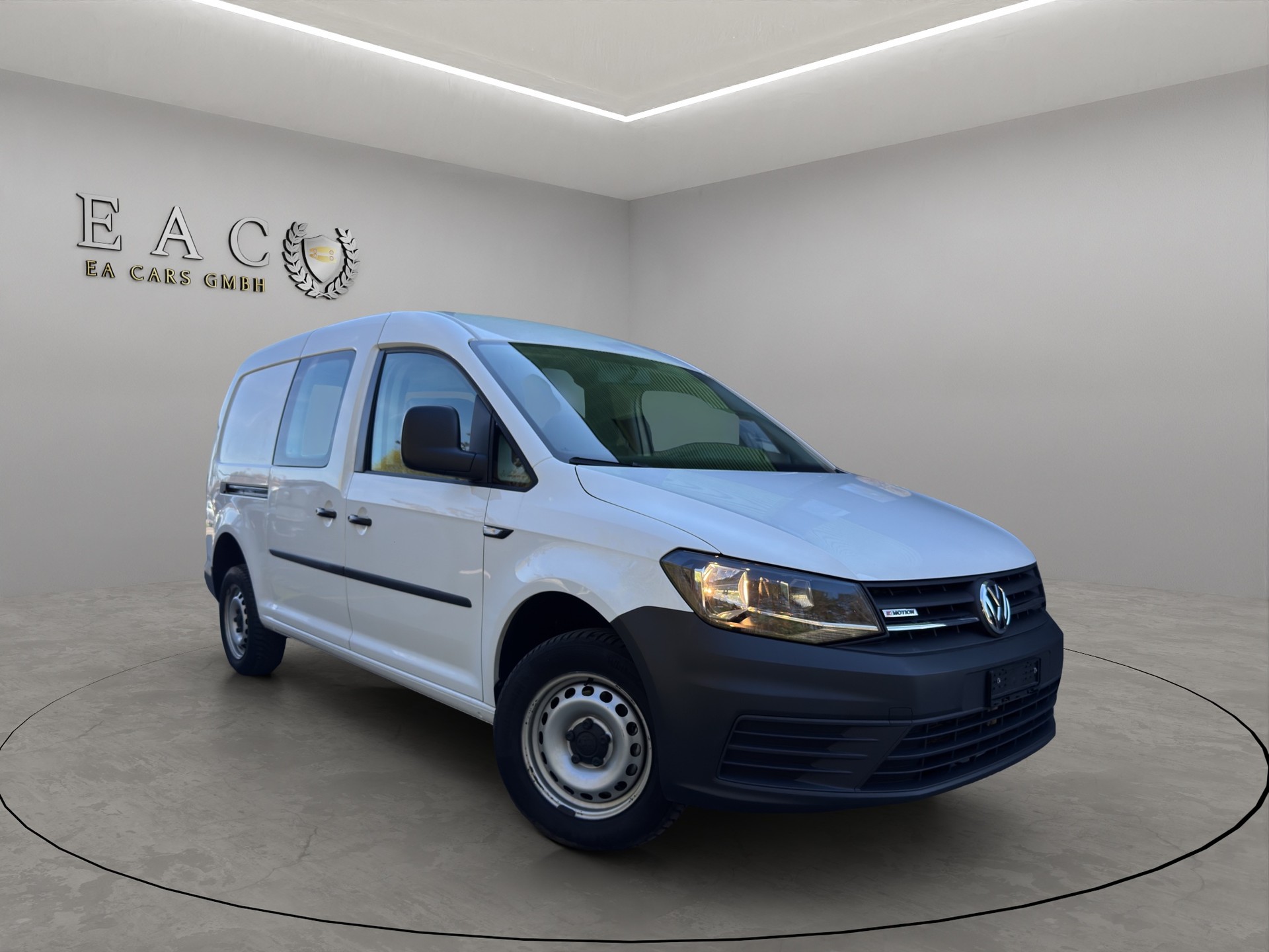 VW Caddy Maxi 2.0TDI 4Motion BlueMotion Technology-image-6