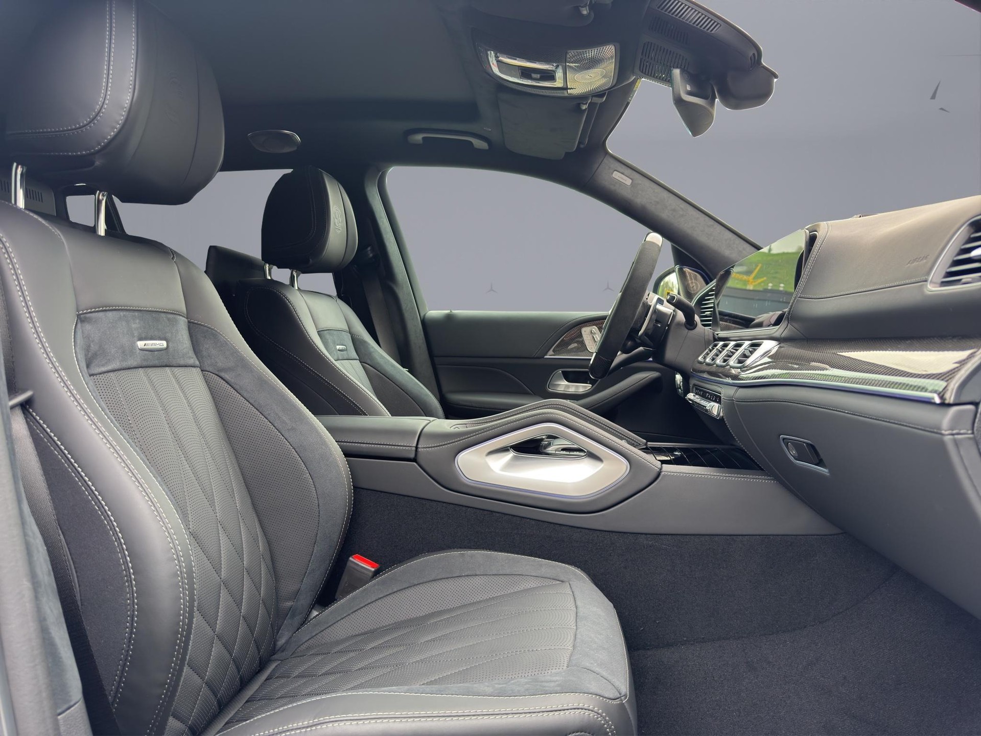MERCEDES-BENZ GLS 63 AMG 4matic+-image-16