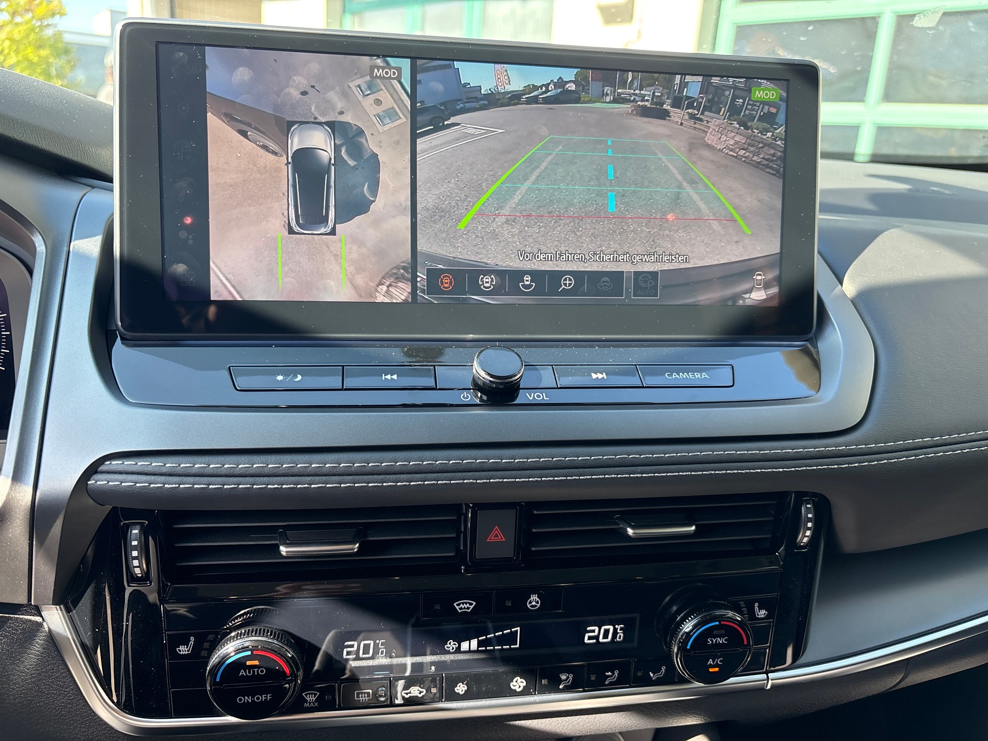 NISSAN Qashqai 1.5 VC-T e-Power N-Connecta-image-13