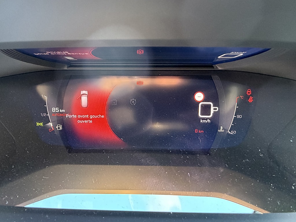 PEUGEOT 208 1.2 PureTech 130 GT-image-13