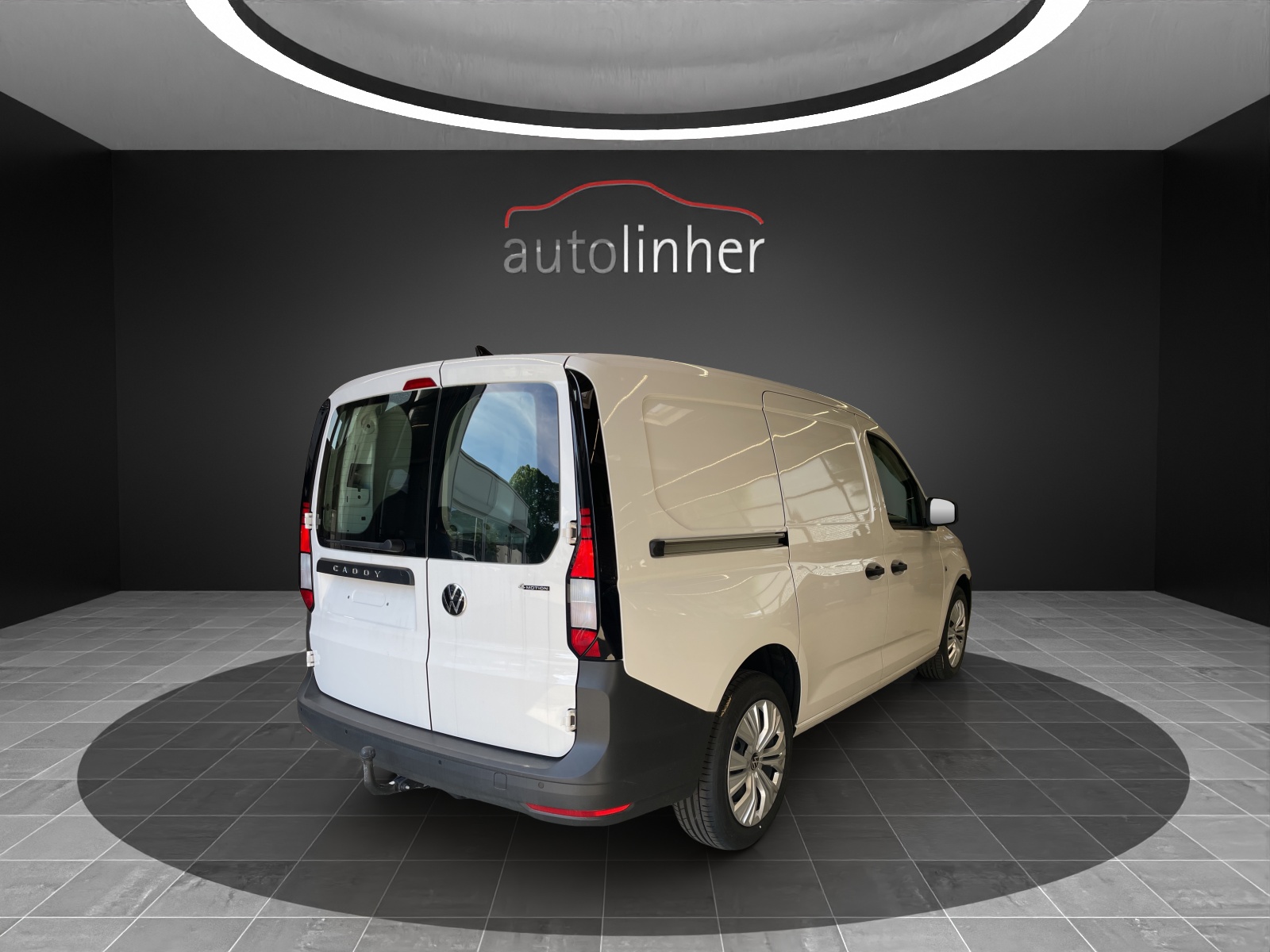 VW Caddy Cargo 2.0TDI Maxi 4Motion-image-4