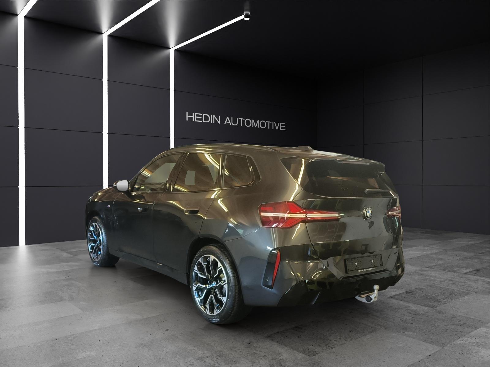 BMW X3 20i xDrive-showroom-element-2