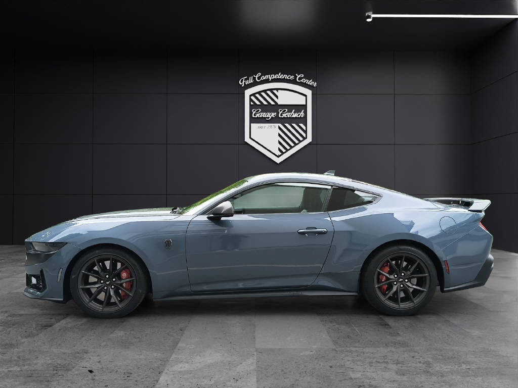 FORD Mustang Coupé 5.0 V8 Dark Horse-showroom-element-2