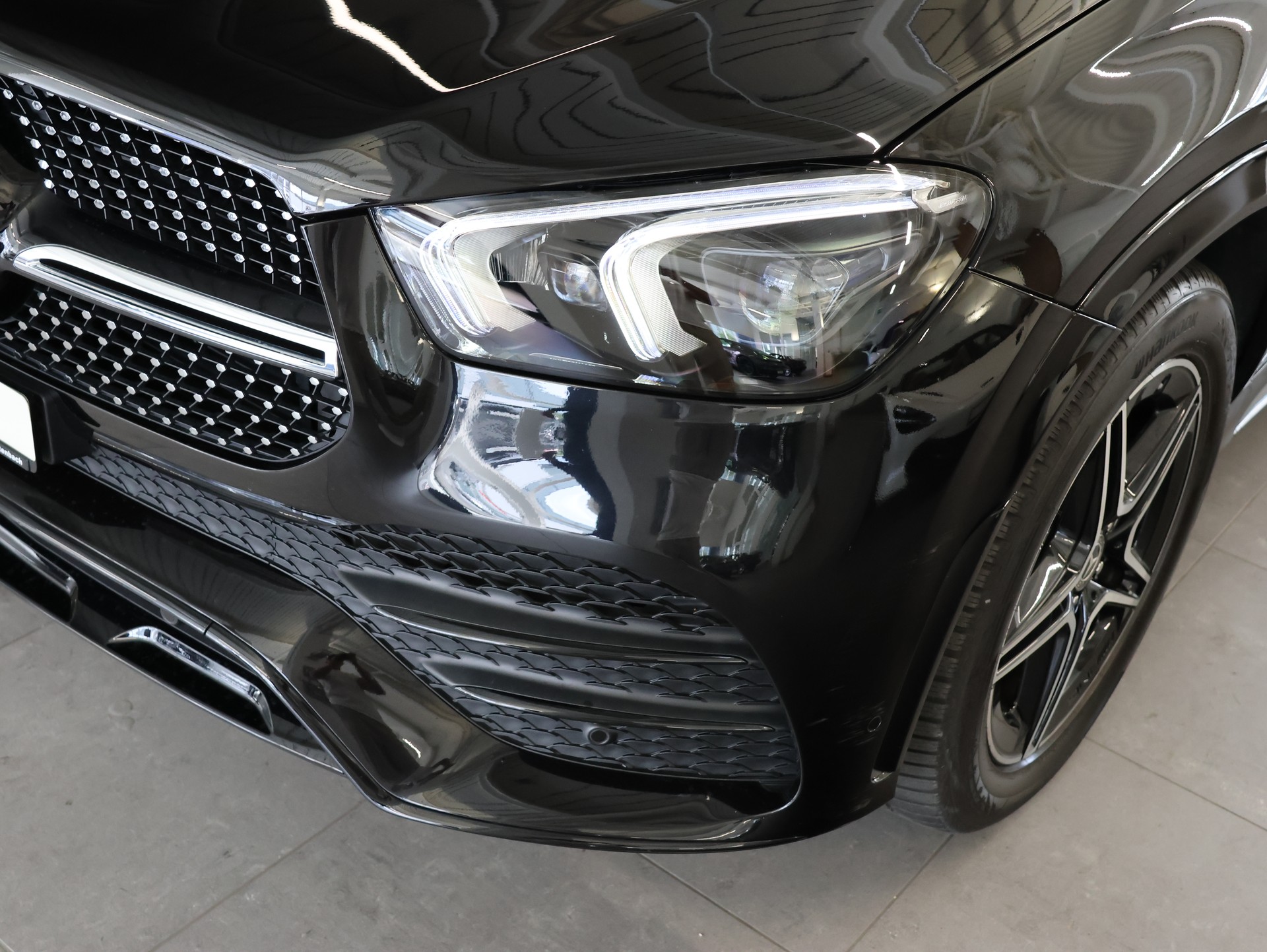 MERCEDES-BENZ GLE Coupé 300 d 4Matic+ 9G-Tronic *Panorama* *Burmester* *360 Kamera*-image-9