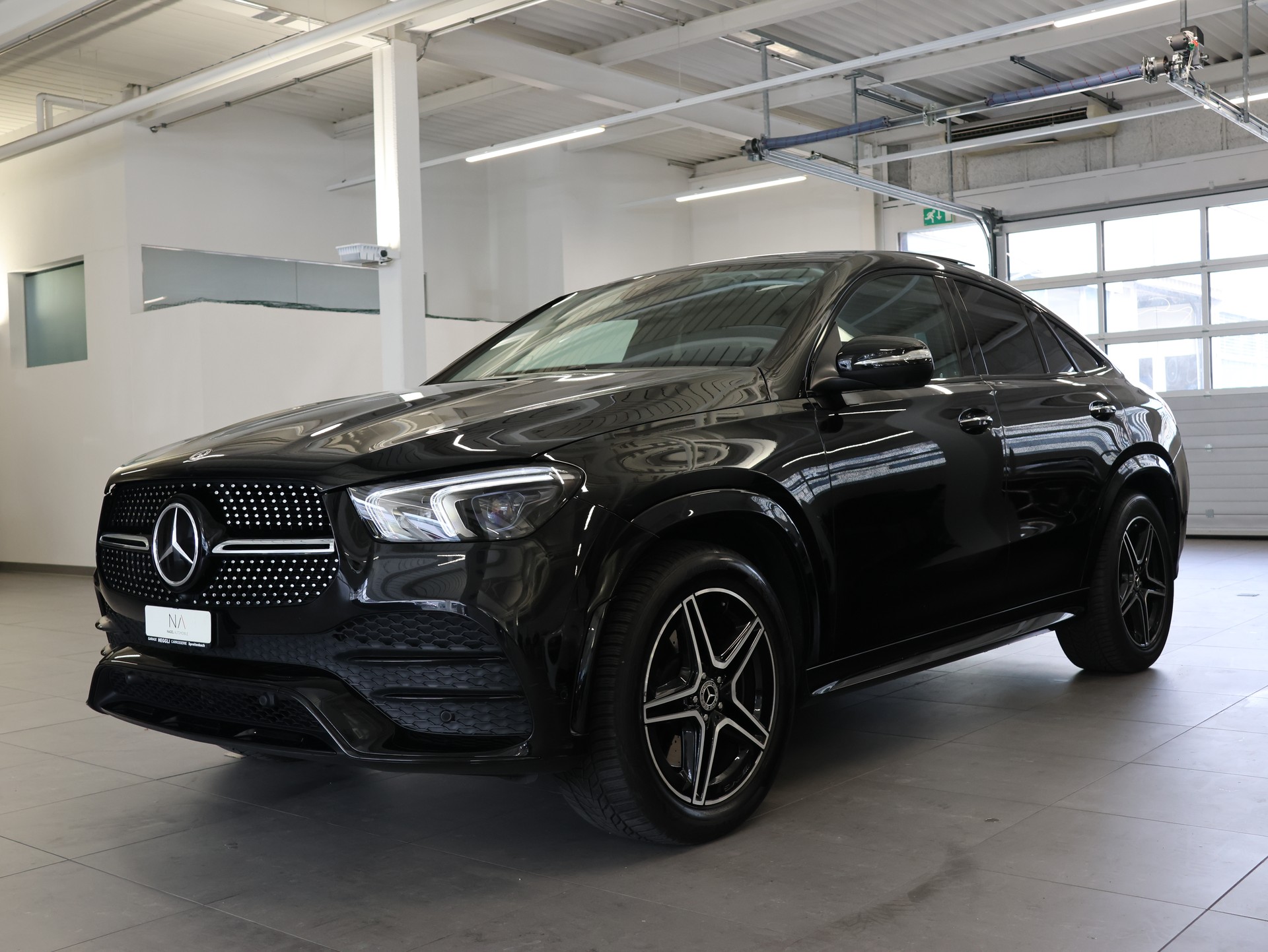 MERCEDES-BENZ GLE Coupé 300 d 4Matic+ 9G-Tronic *Panorama* *Burmester* *360 Kamera*-showroom-element-3
