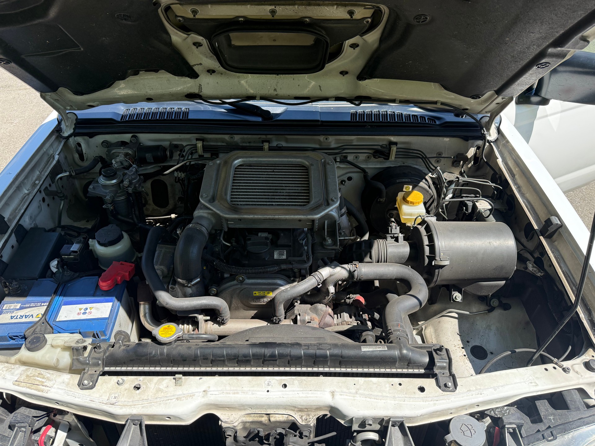 NISSAN NP300 4x4 King Cab-image-7