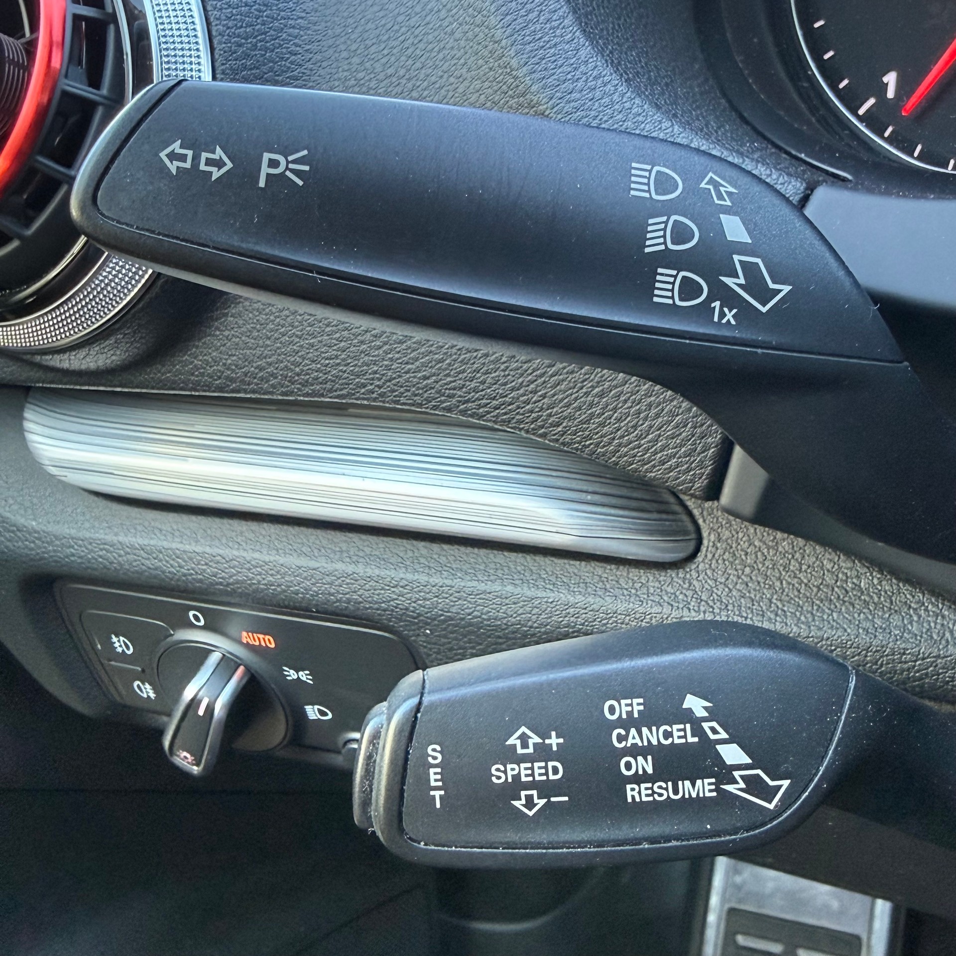 AUDI A3 2.0 TDI Ambition S-tronic-image-17