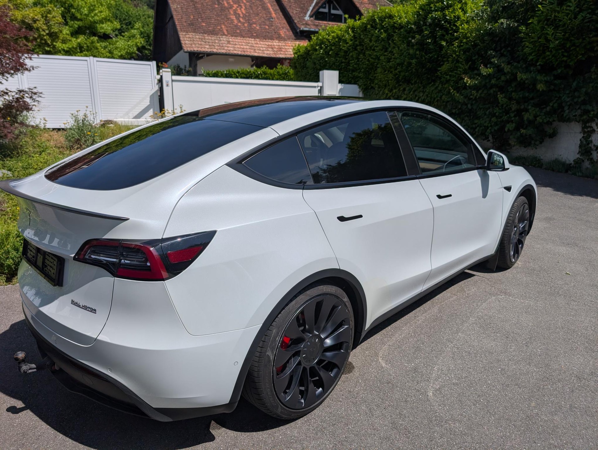 TESLA Performance D