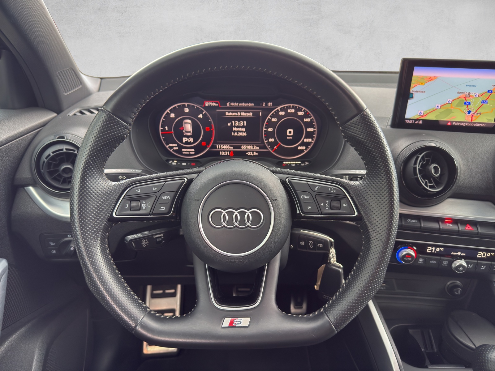 AUDI Q2 2.0 TDI sport quattro S-tronic-image-12