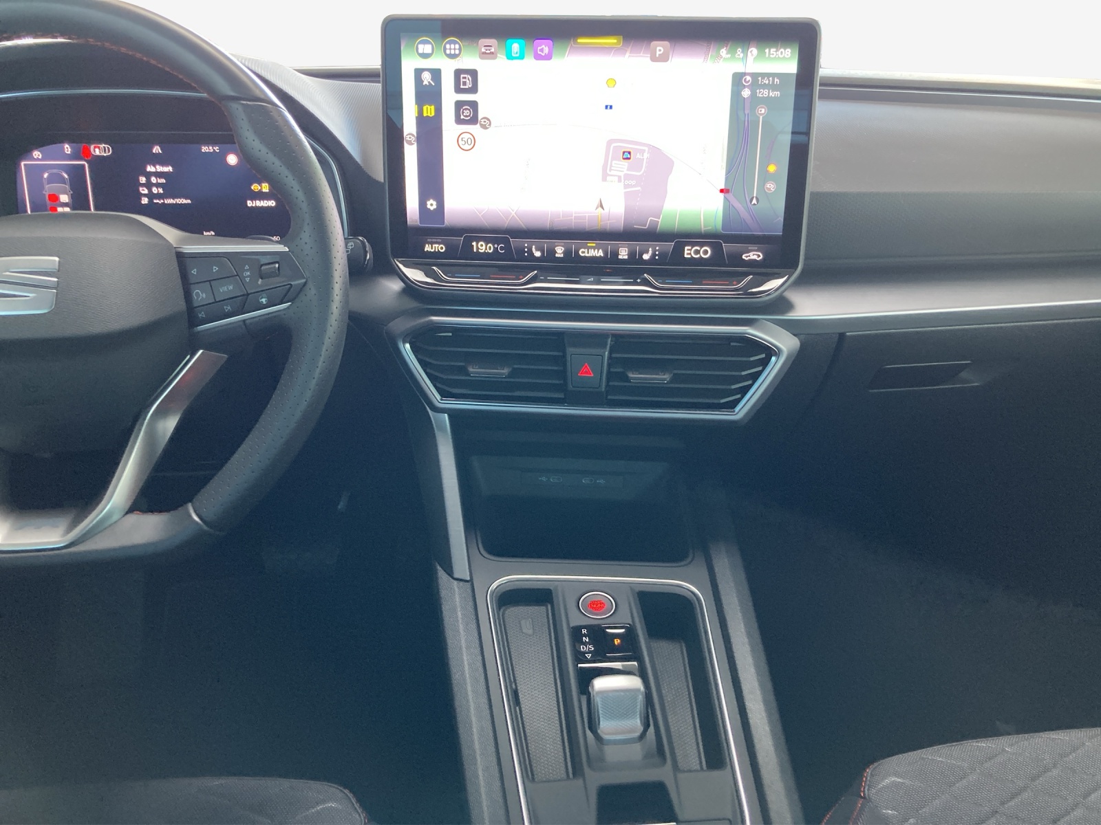 SEAT Leon 1.5 eHybrid pHEV DSG FR-image-10
