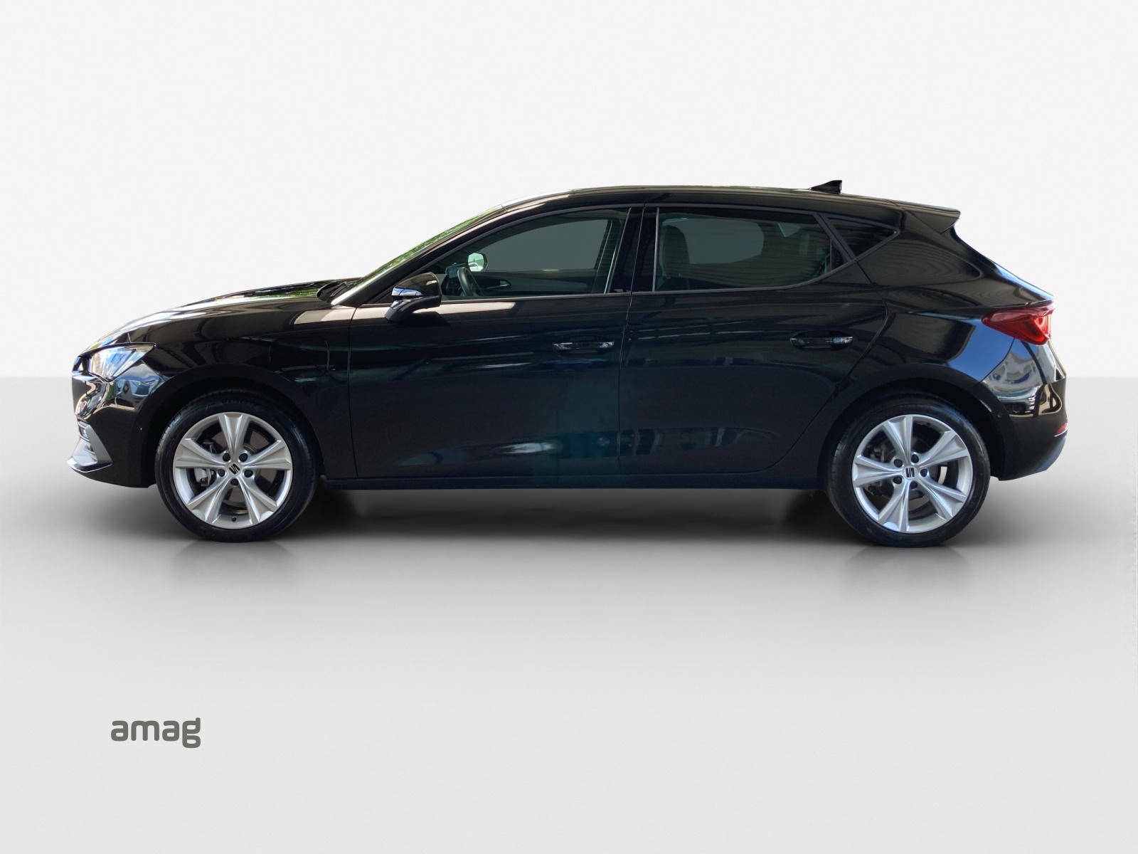 SEAT Leon 1.5 eHybrid pHEV DSG FR-showroom-element-1