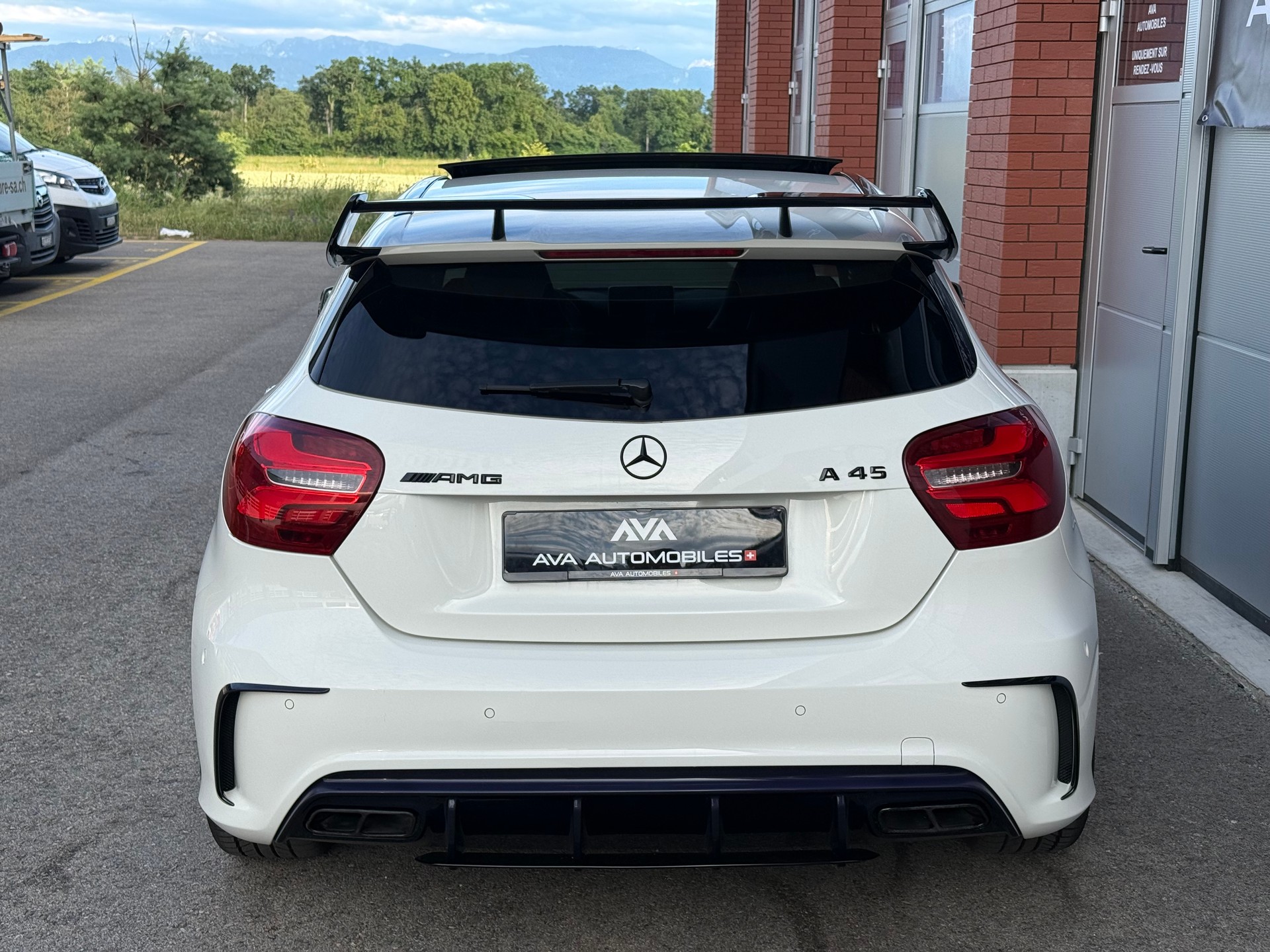 MERCEDES-BENZ A 45 AMG 4Matic Speedshift 7G-DCT-image-6