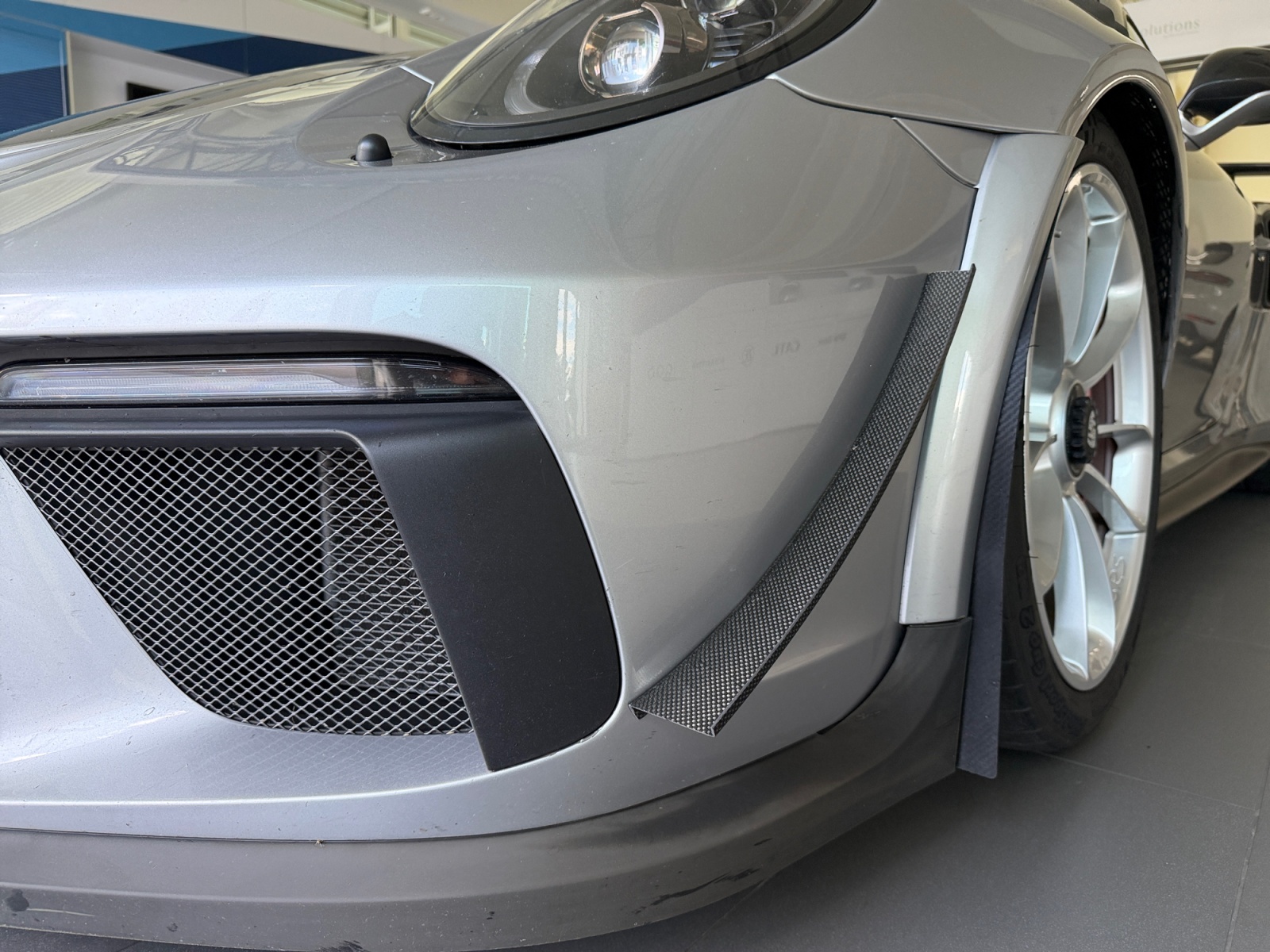 PORSCHE 911 GT3 RS PDK Weissach-image-8
