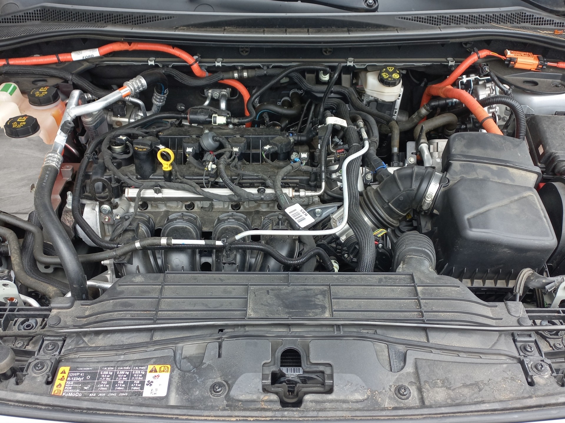 FORD Kuga 2.5 PHEV ST-Line FWD-image-12
