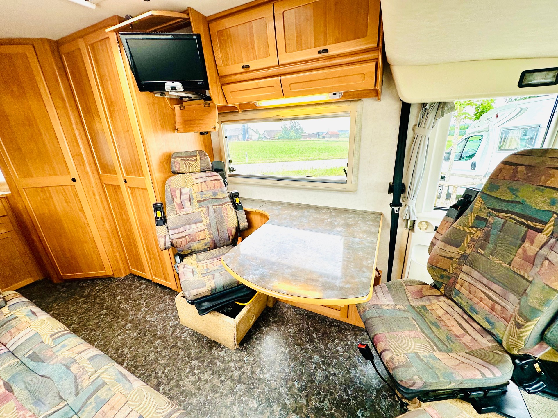 FIAT 2.5TDi 116PS Hymer E510 ***TOP GEPFLEGT*** frisch ab MFK-image-10