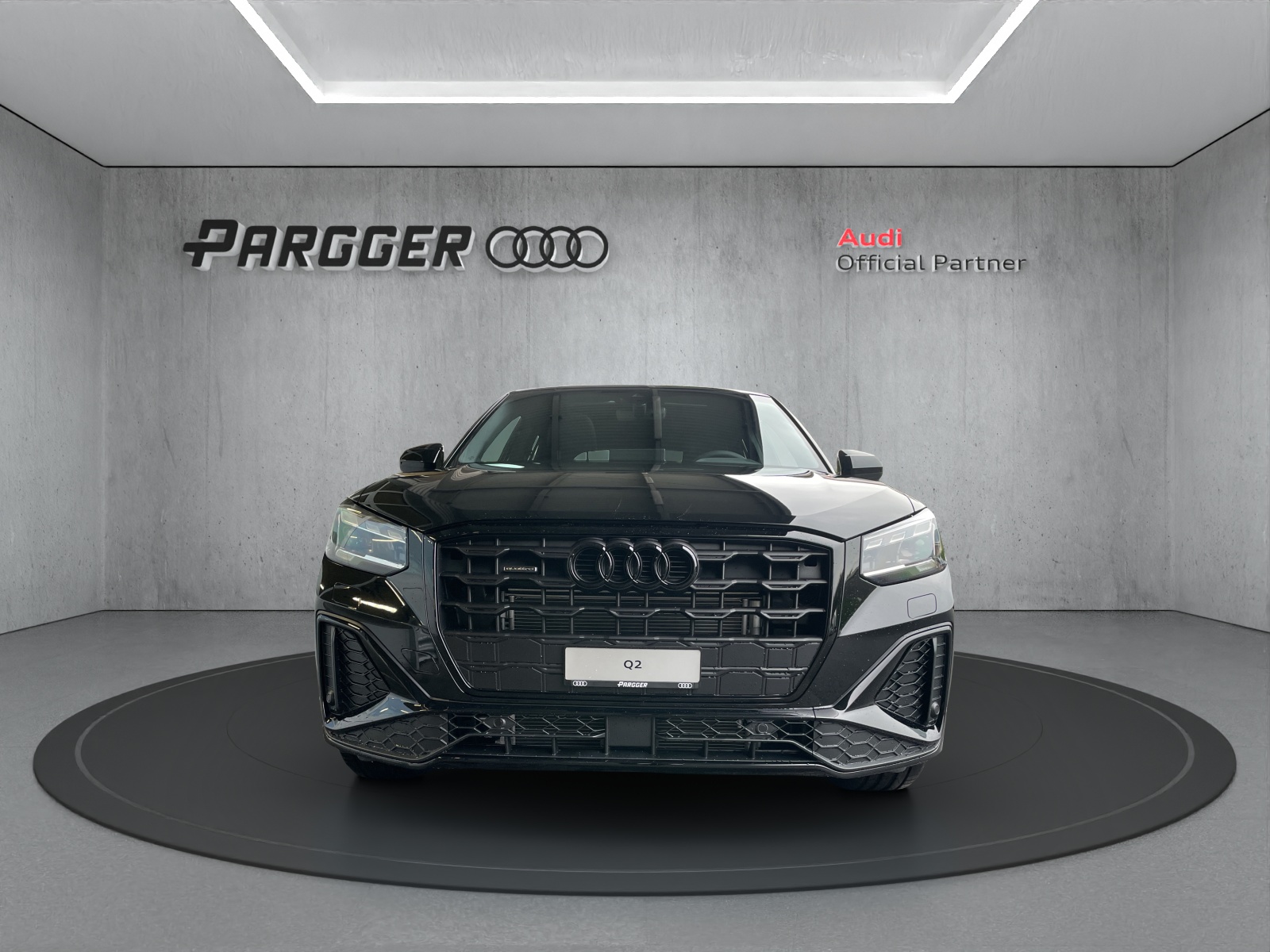 AUDI Q2 40 TFSI S line Attraction quattro S-tronic-showroom-element-1