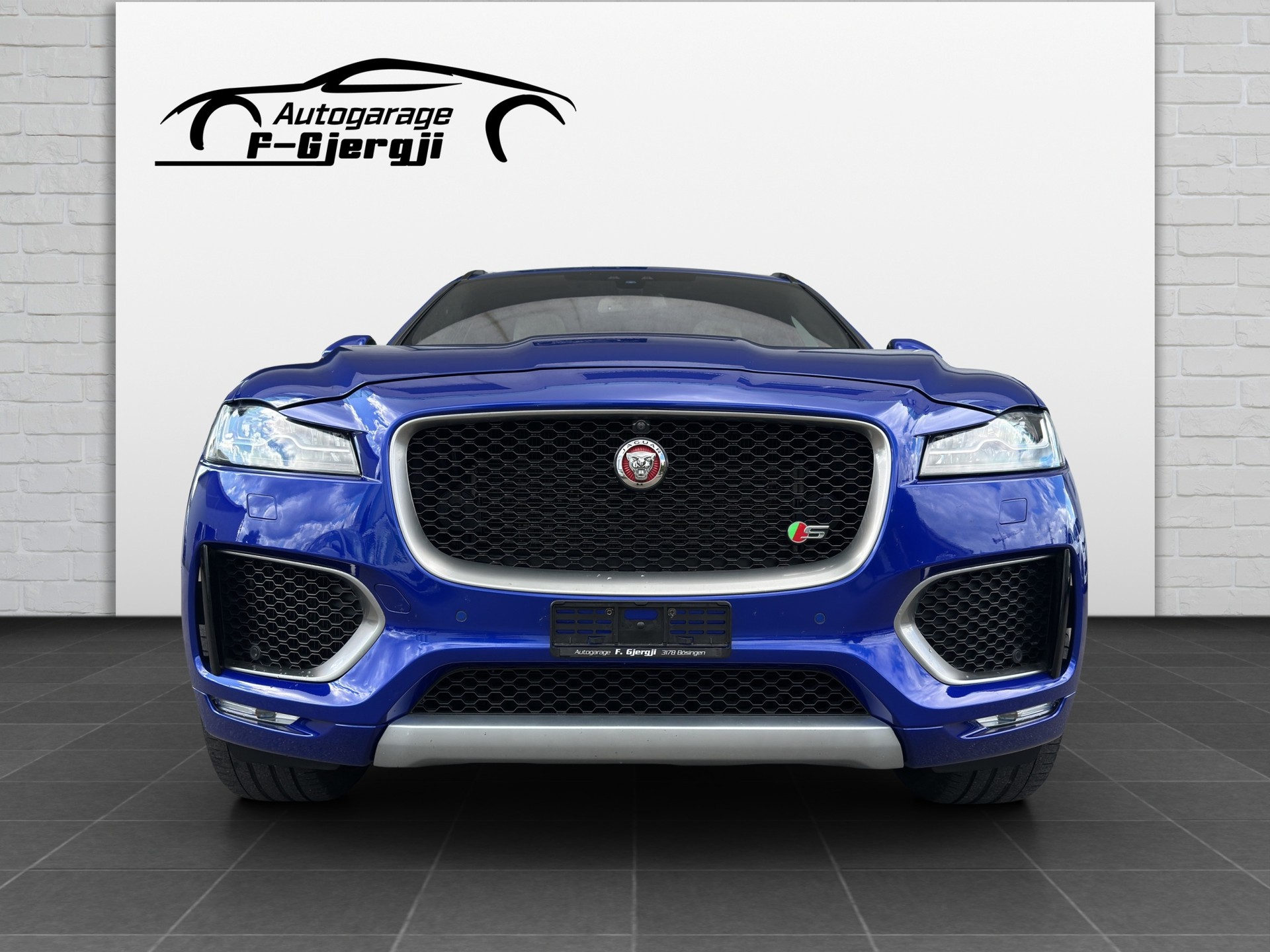 JAGUAR F-Pace 3.0 TD R-Sport AWD Automatik-image-2