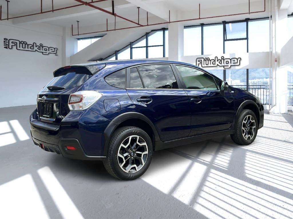 SUBARU XV 2.0i Swiss Three-image-6