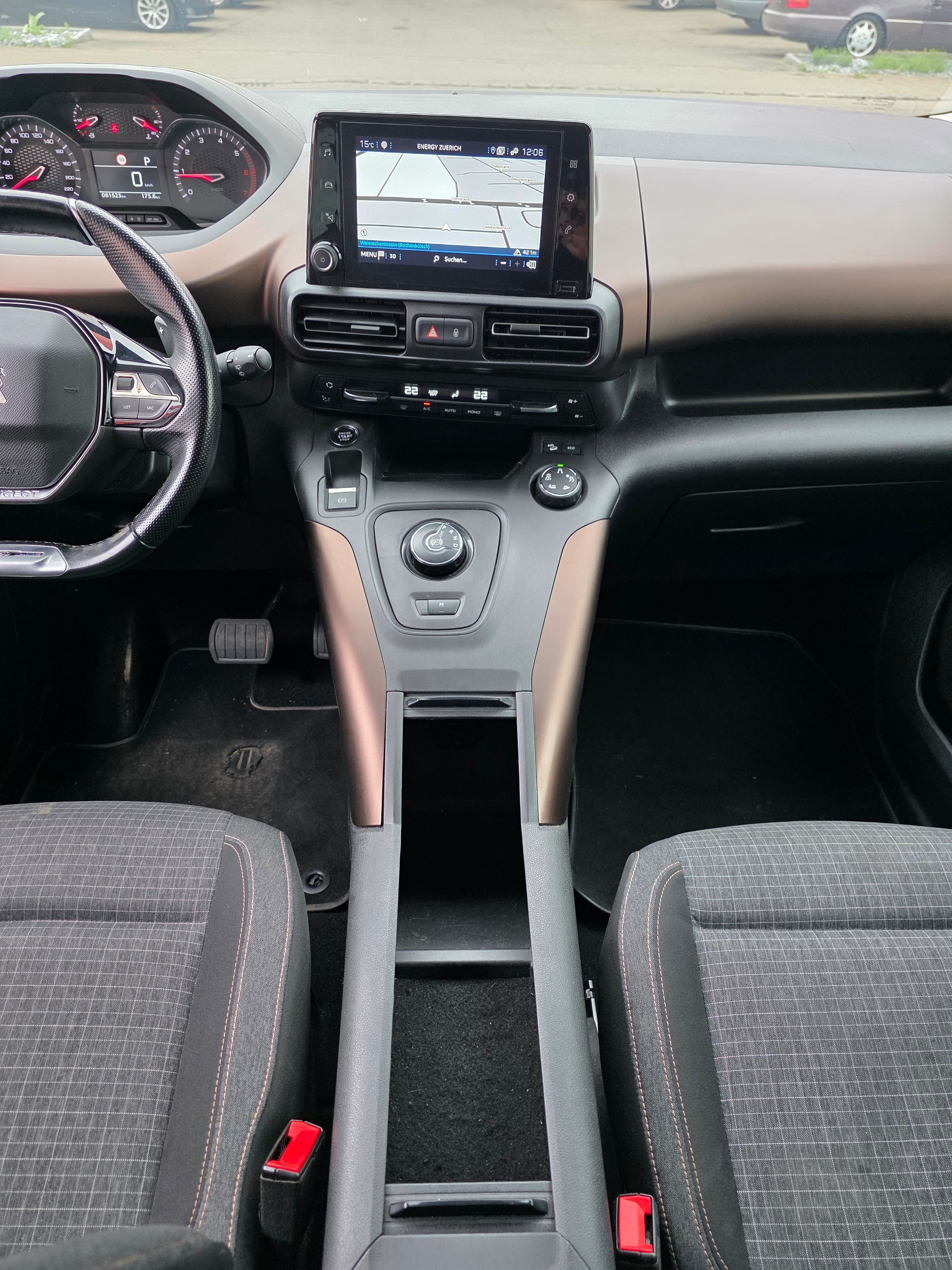 PEUGEOT Rifter Long 1.5 BlueHDi GT Line EAT8-image-12