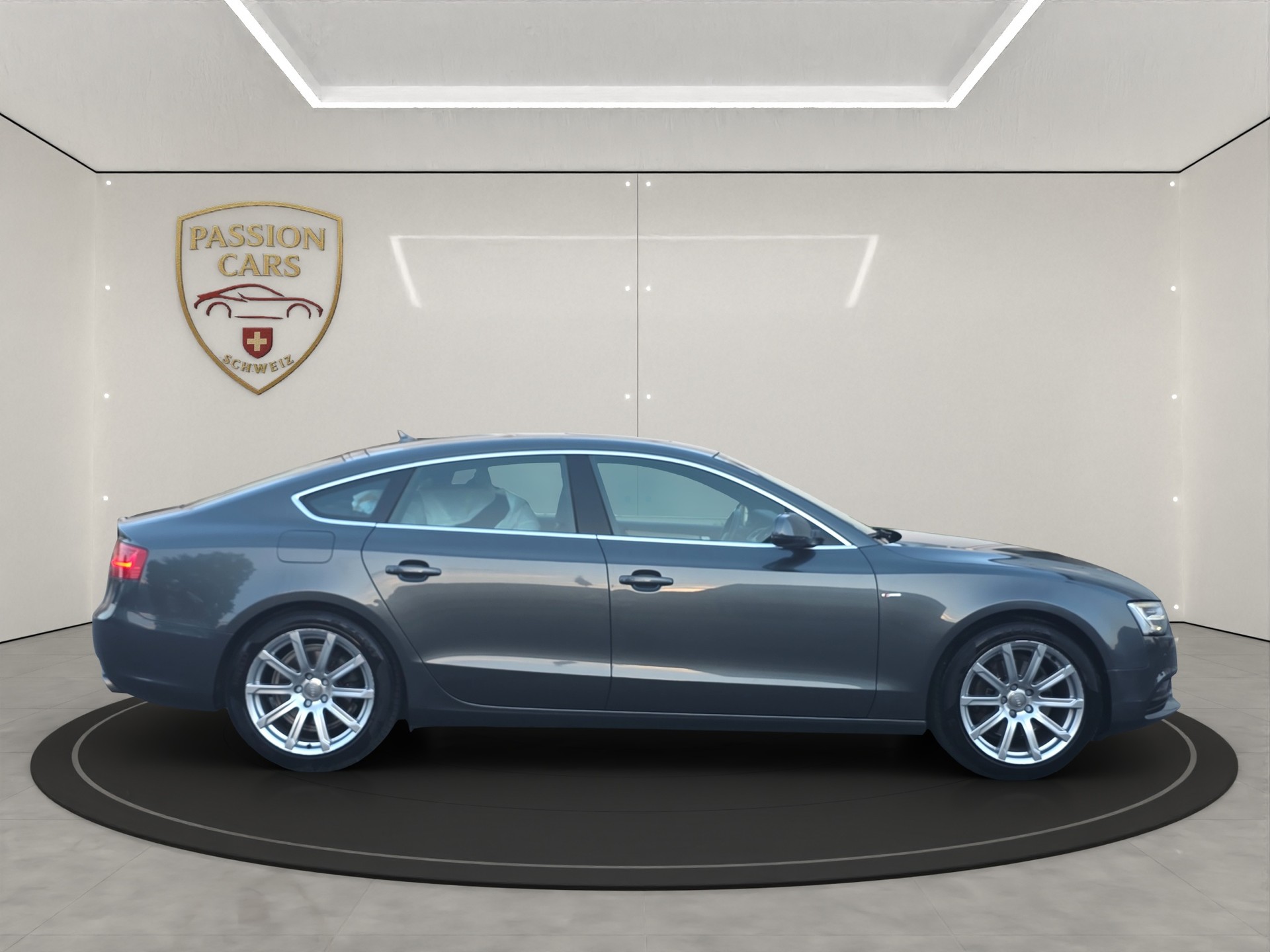 AUDI A5 Sportback 3.0 TDI S-Line-image-5