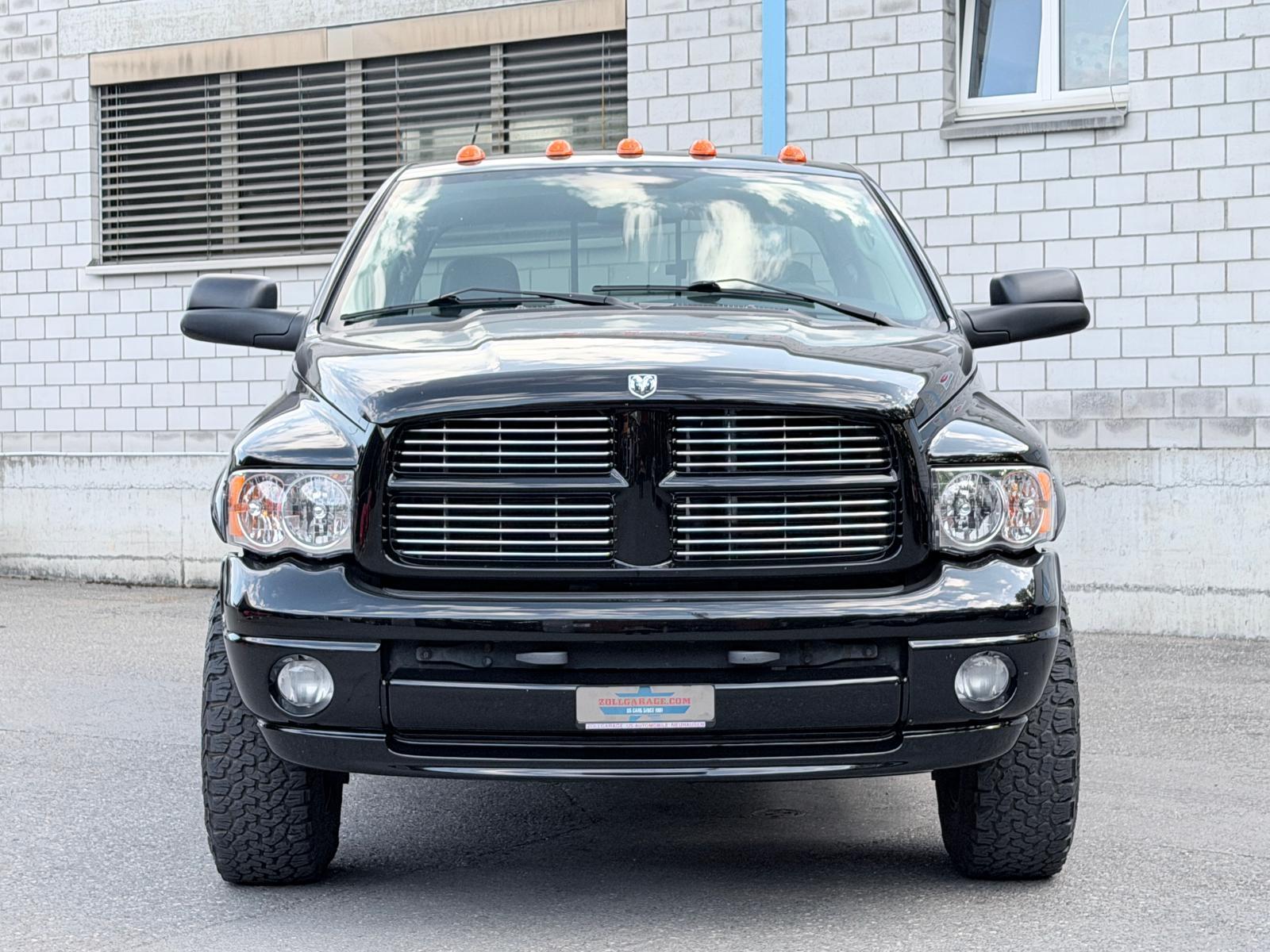 DODGE RAM 1500 QUAD CAB 5.7 HEMI V8 4x4-showroom-element-2