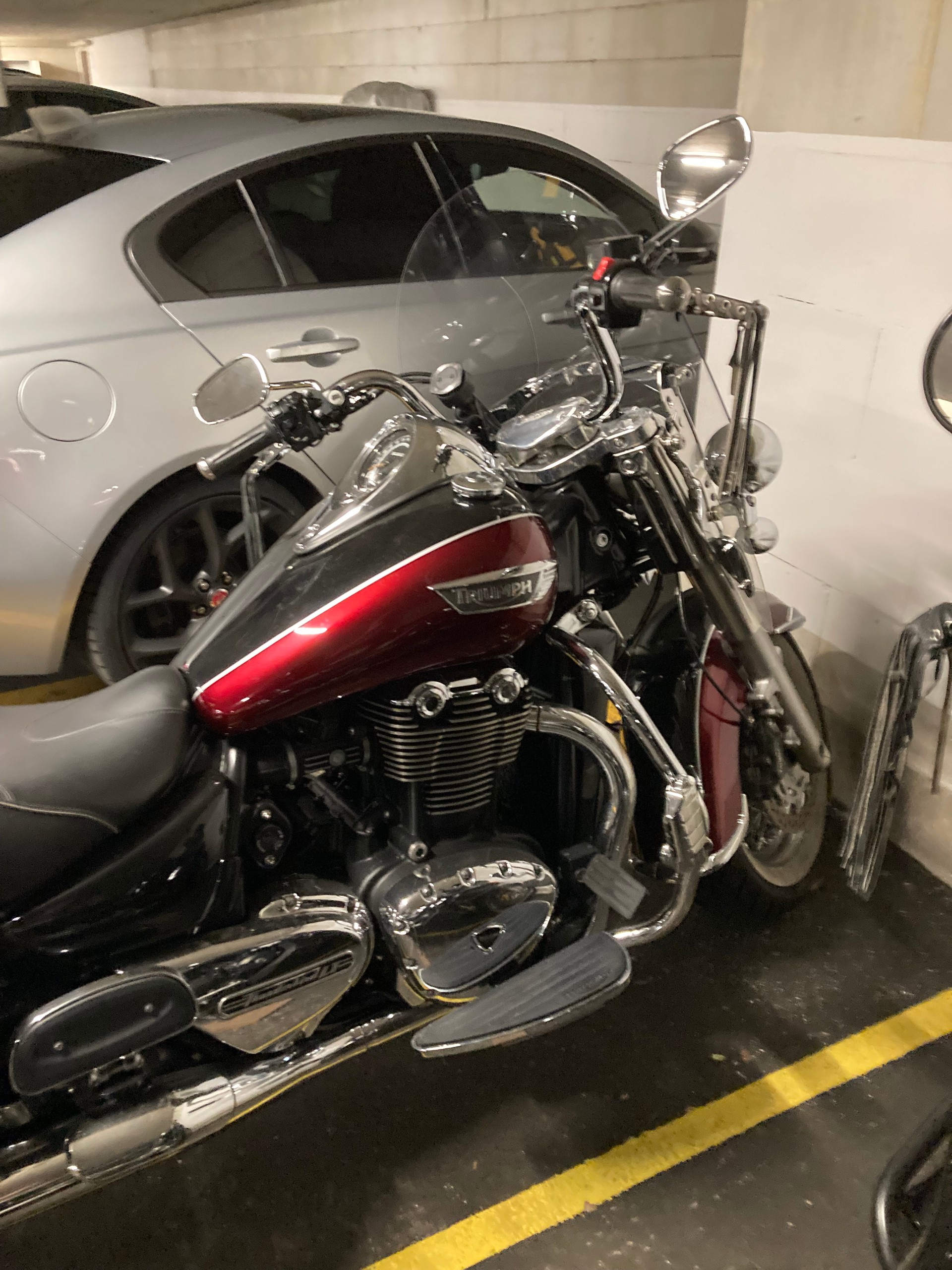 TRIUMPH Thunderbird LT ABS-image-2
