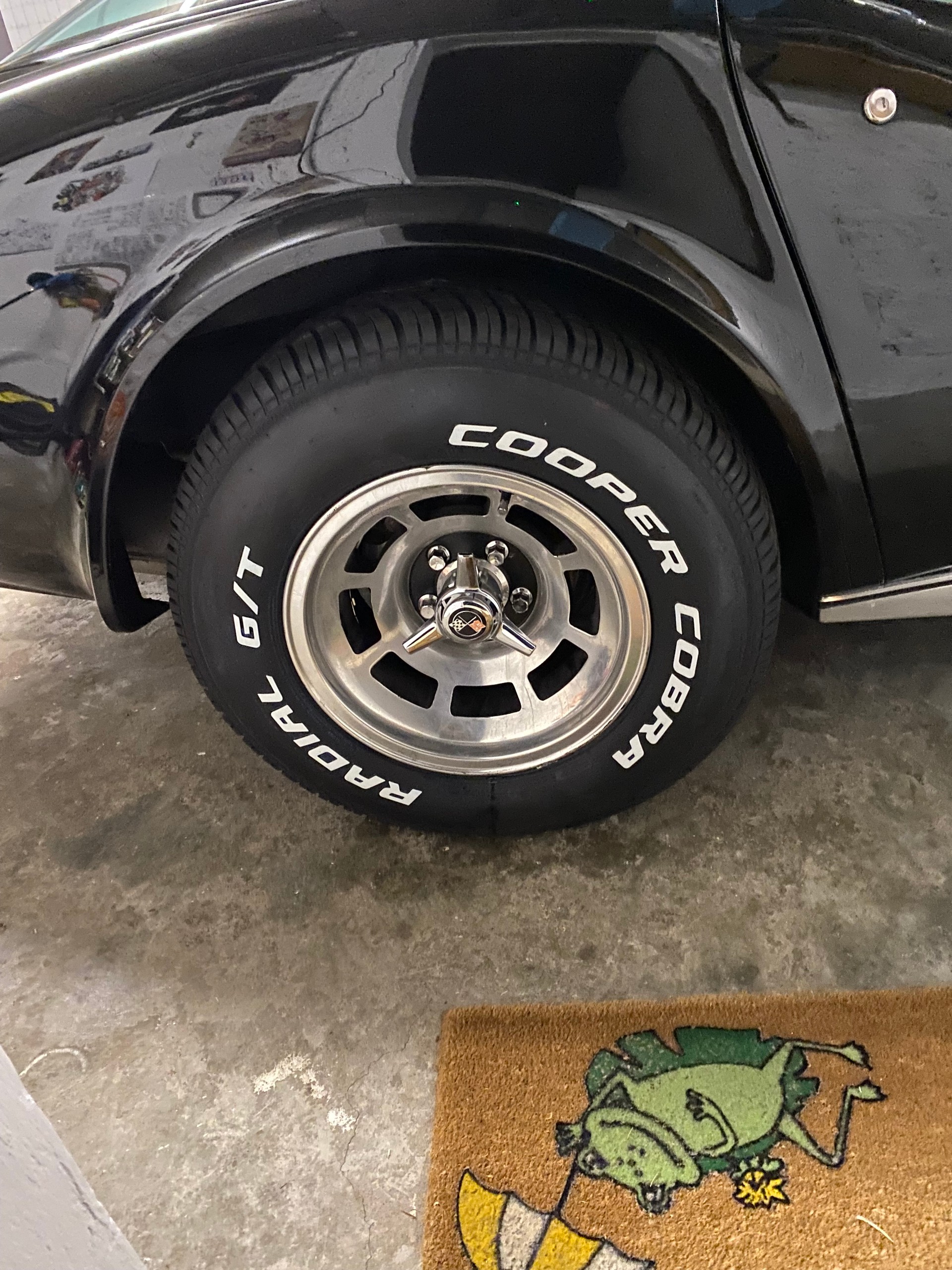 CHEVROLET CORVETTE C3-image-4