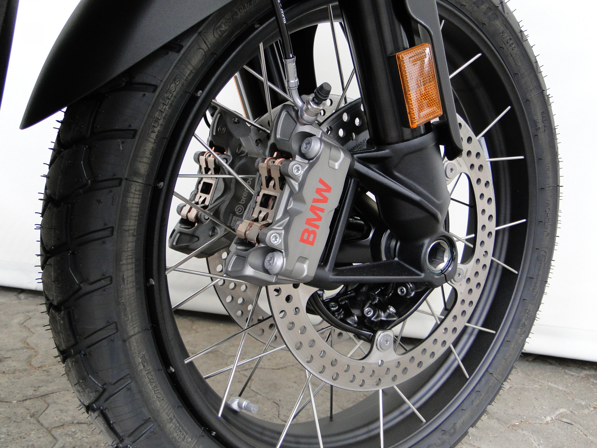 BMW R 1300 GS BOXER BONUS CHF 1'500.- & 2.9% LEASING-image-7
