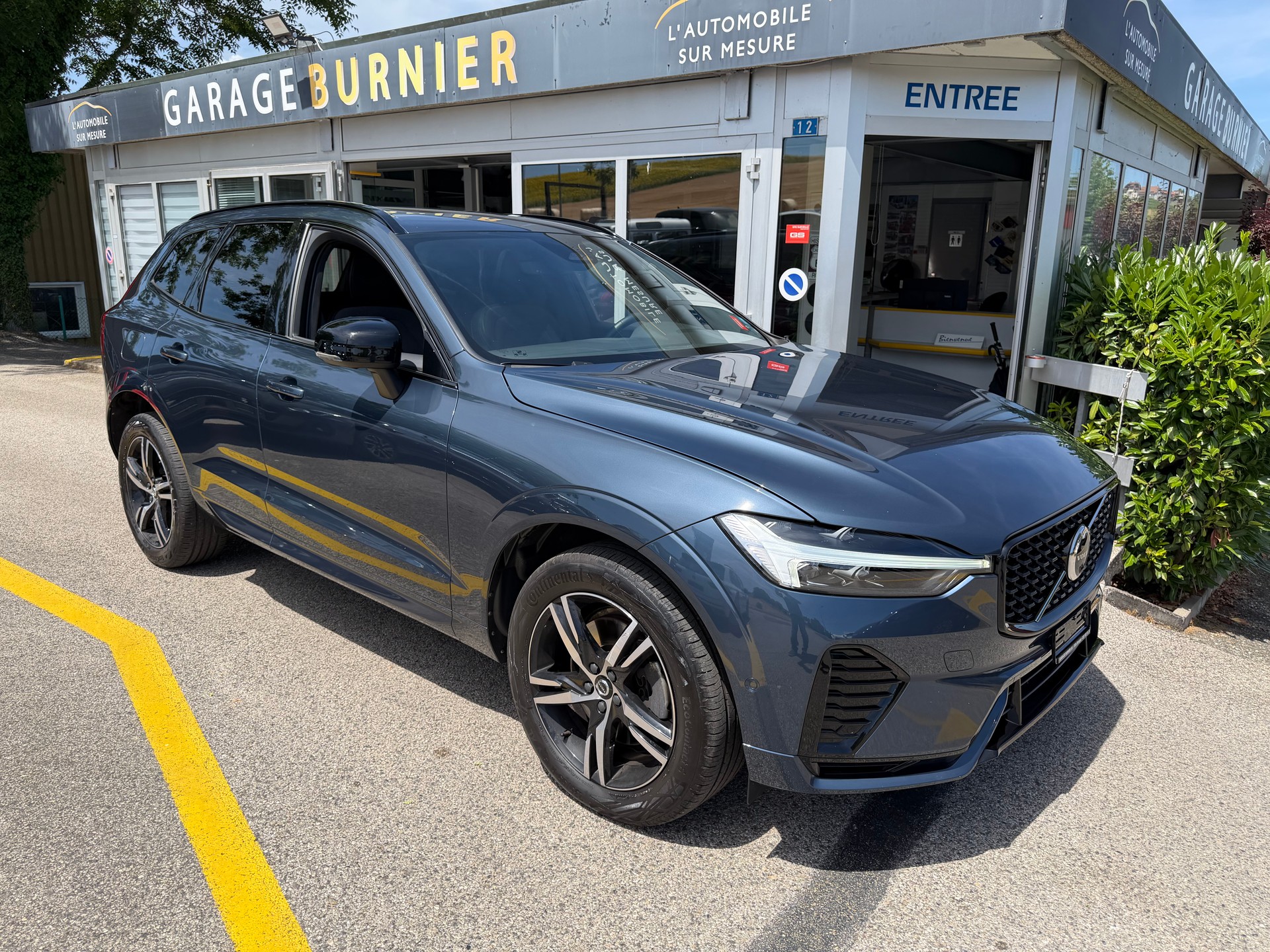 VOLVO XC60 B4 Diesel Mild Hybrid AWD R-Design Geartronic