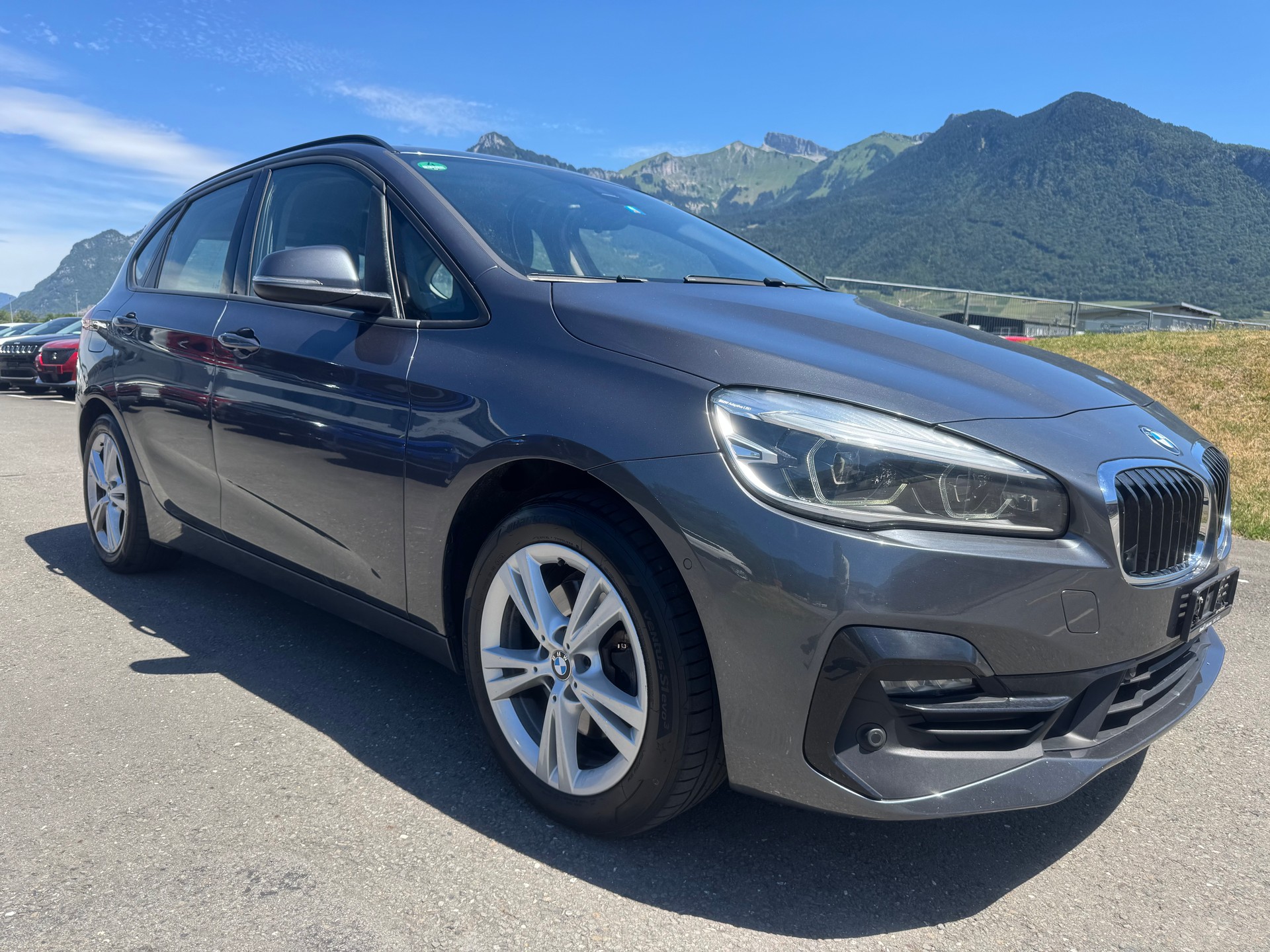 BMW 218d xDrive Active Tourer Steptronic-showroom-element-3