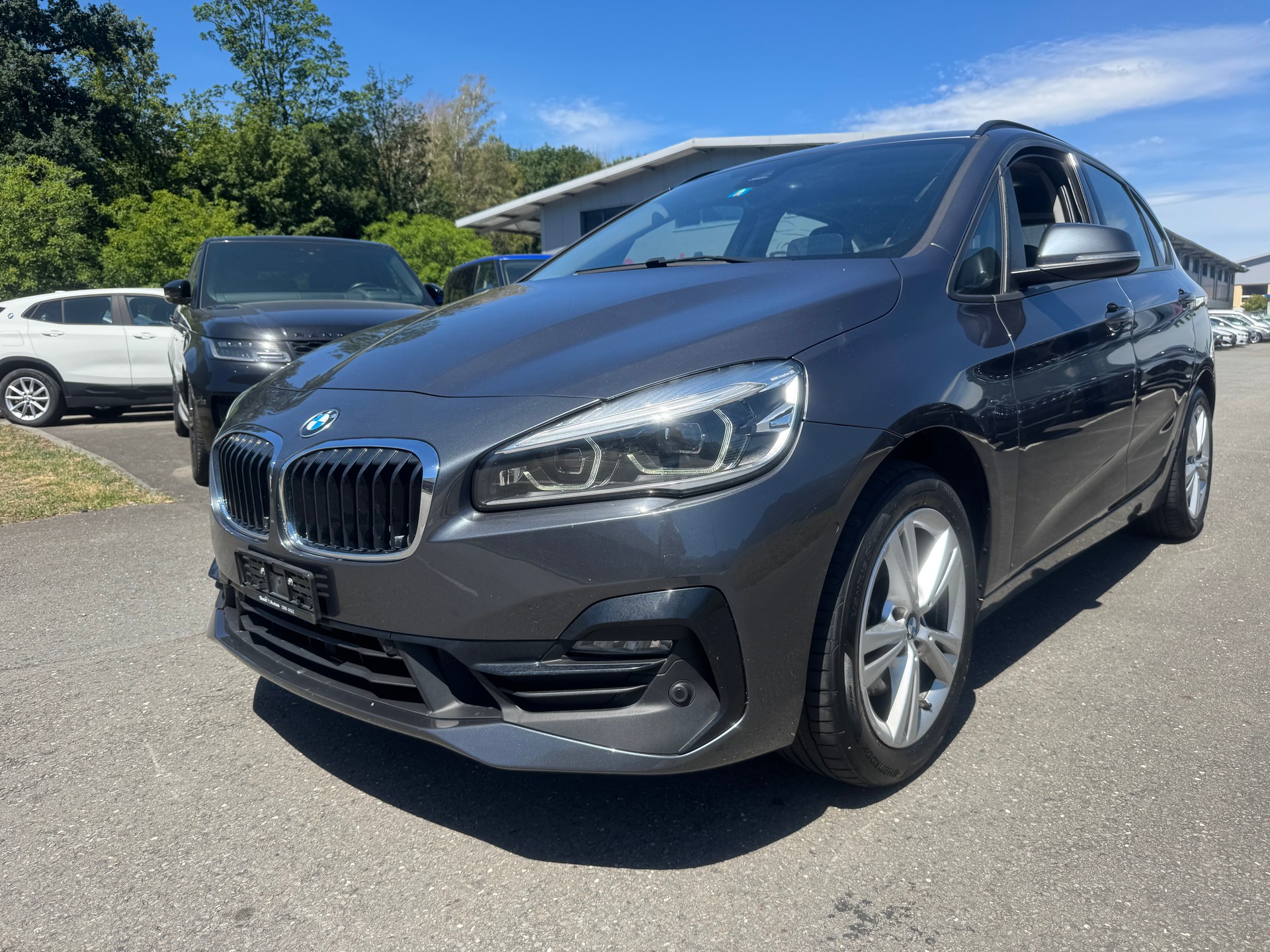 BMW 218d xDrive Active Tourer Steptronic-showroom-element-1