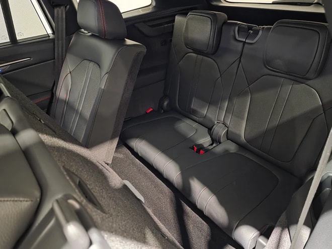 SKODA Kodiaq 2.0 TSI RS 4x4 7-Plätzer-image-24