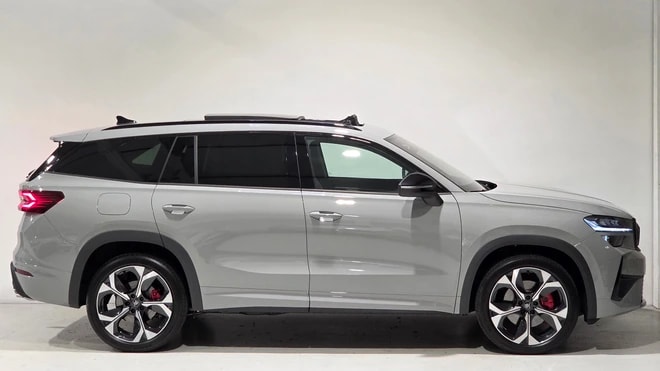 SKODA Kodiaq 2.0 TSI RS 4x4 7-Plätzer-image-29