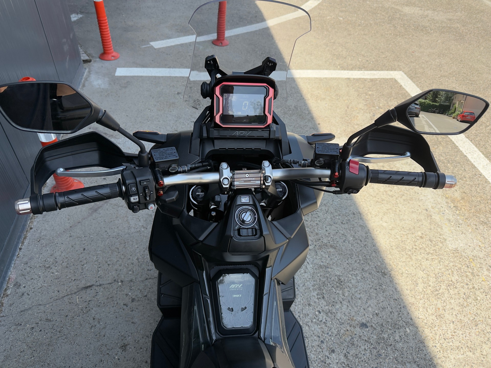 HONDA ADV 350-image-4